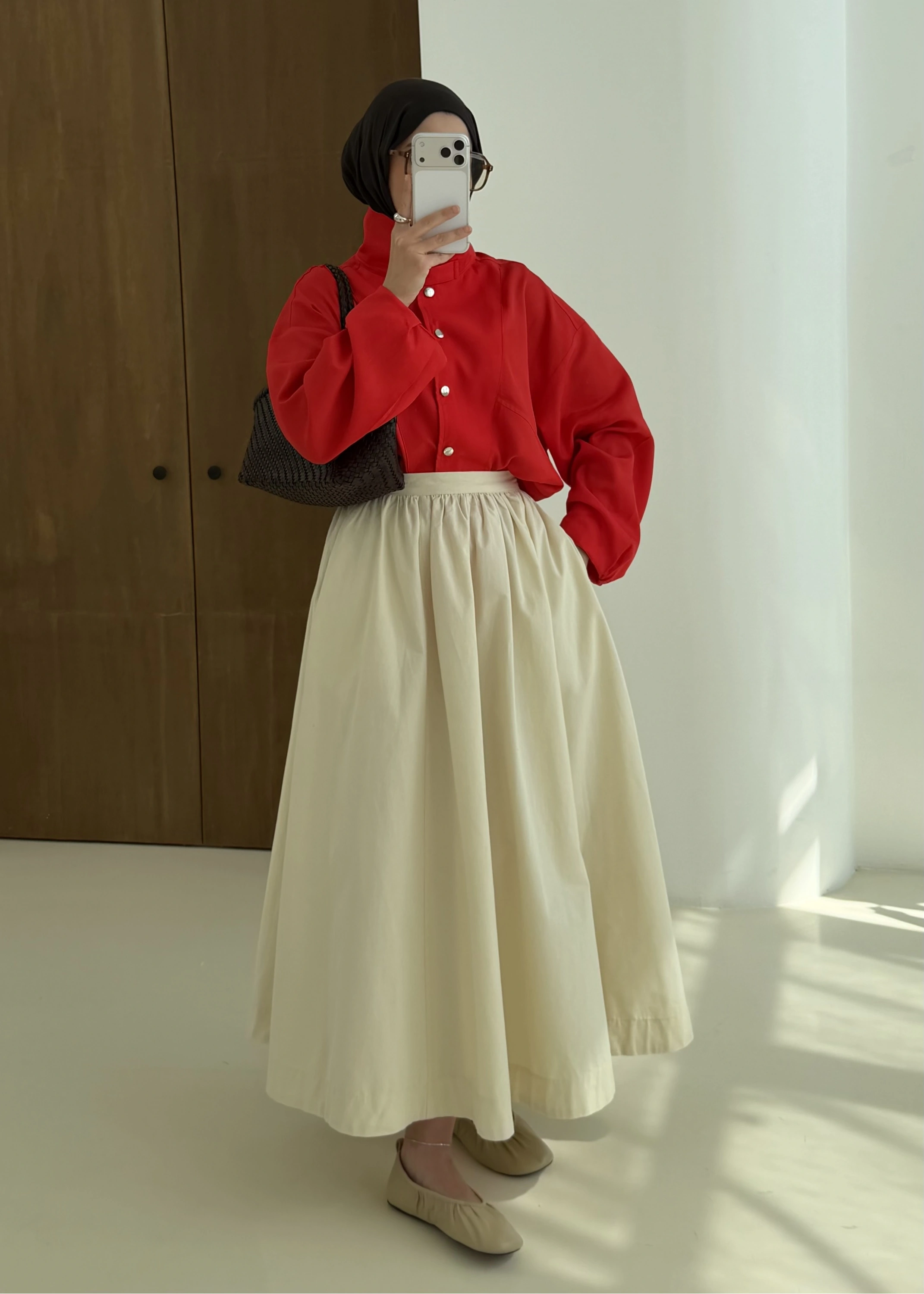 VOLÜMLÜ VANİLYA ETEK