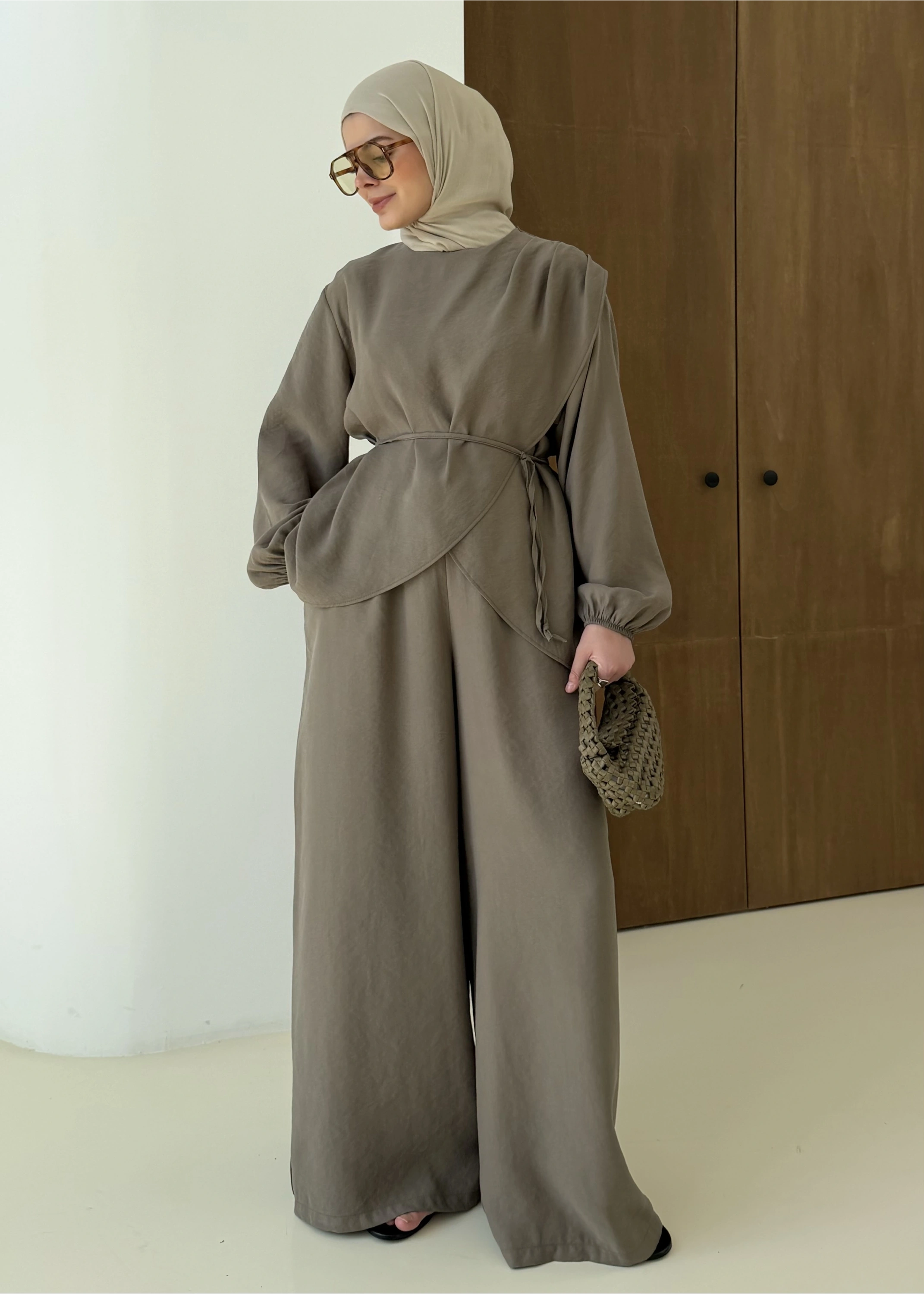 9118 ÇAPRAZ KAPAMALI TAKIM HAKİ