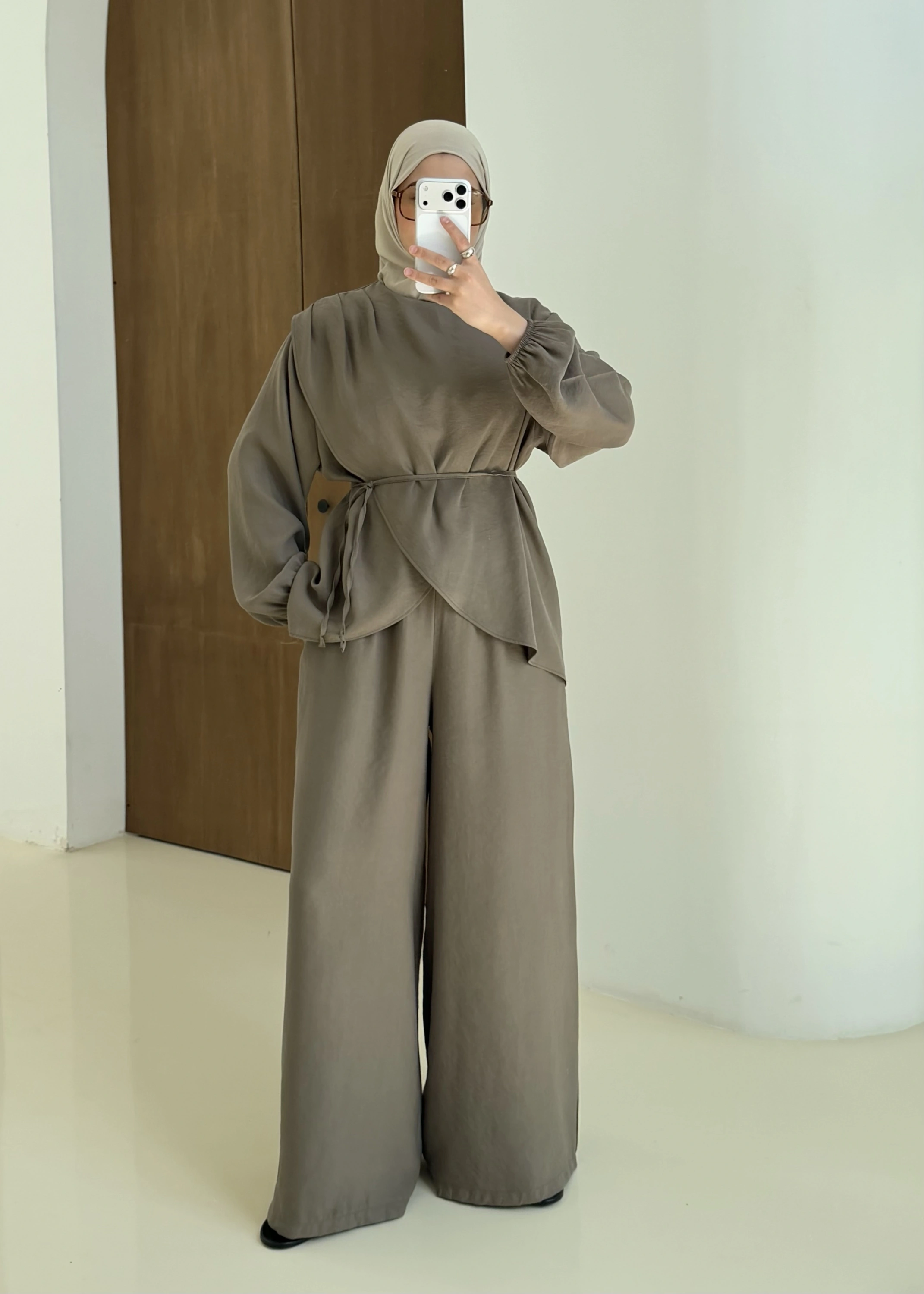 9118 ÇAPRAZ KAPAMALI TAKIM HAKİ