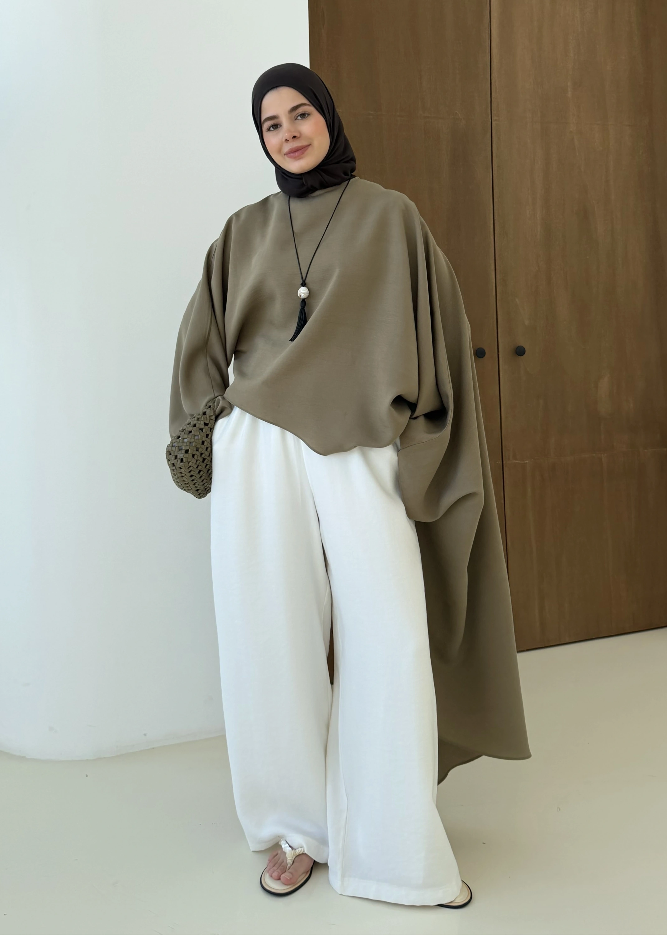 7147 ARABİK ASİMETRİK ÜST ZEYTİN