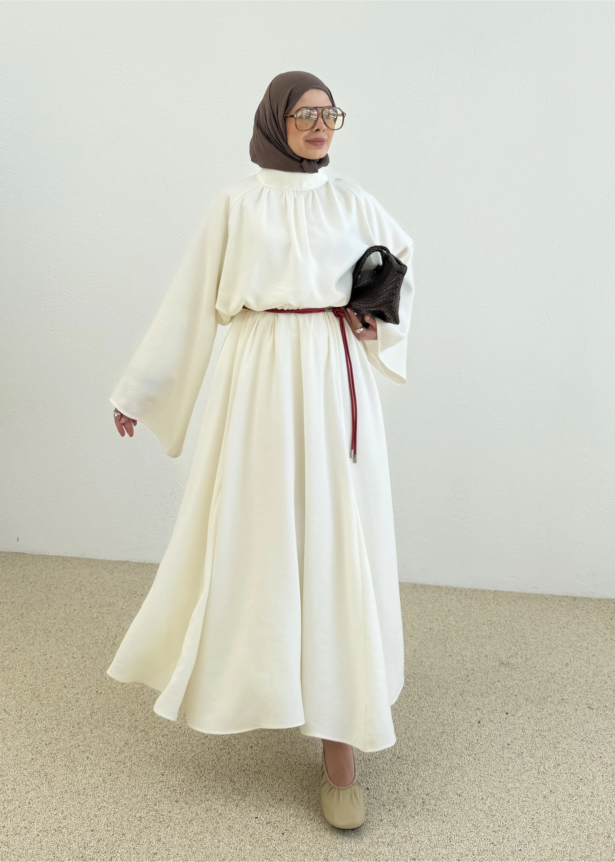 9119 REGLAN SALAŞ TAKIM EKRU