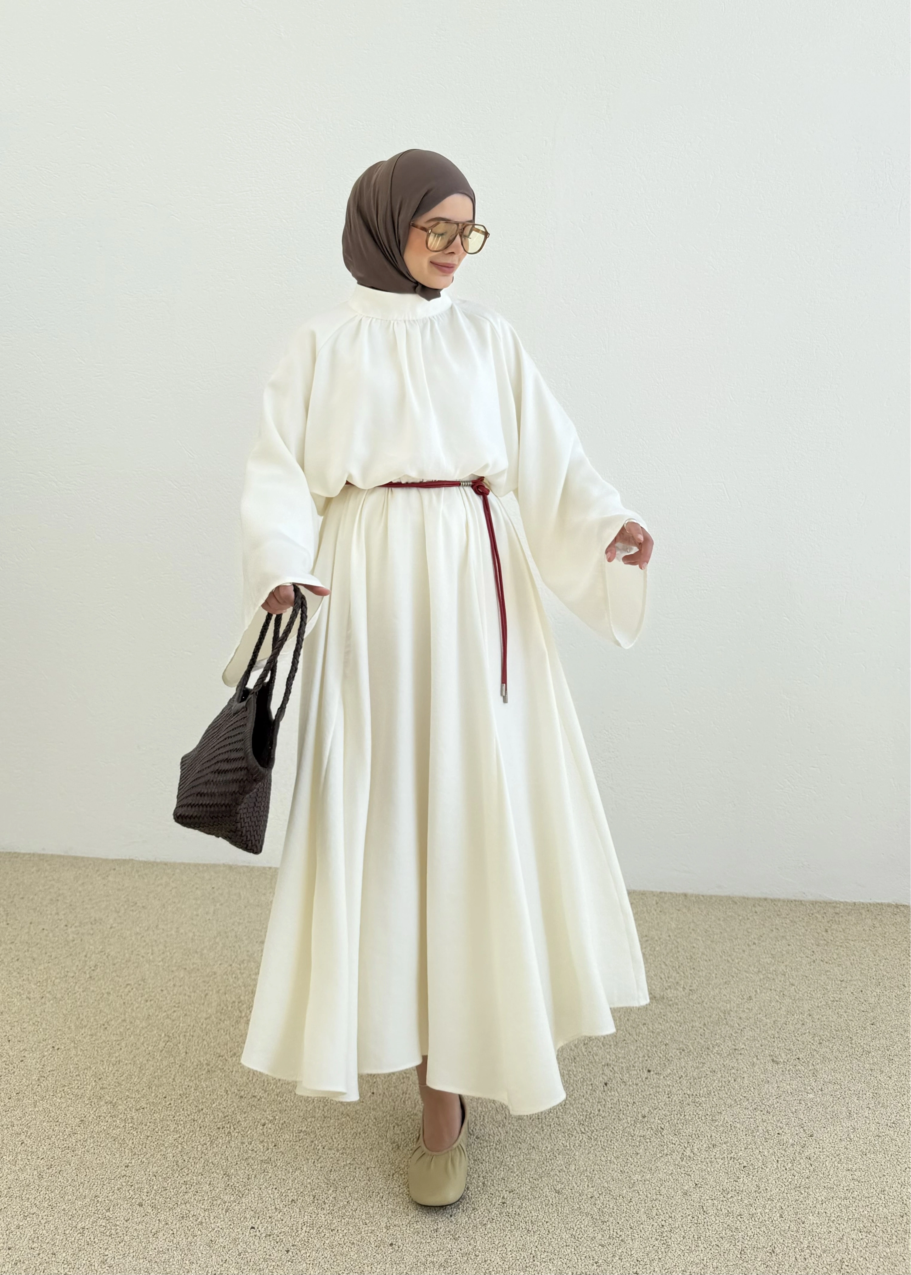 9119 REGLAN SALAŞ TAKIM EKRU