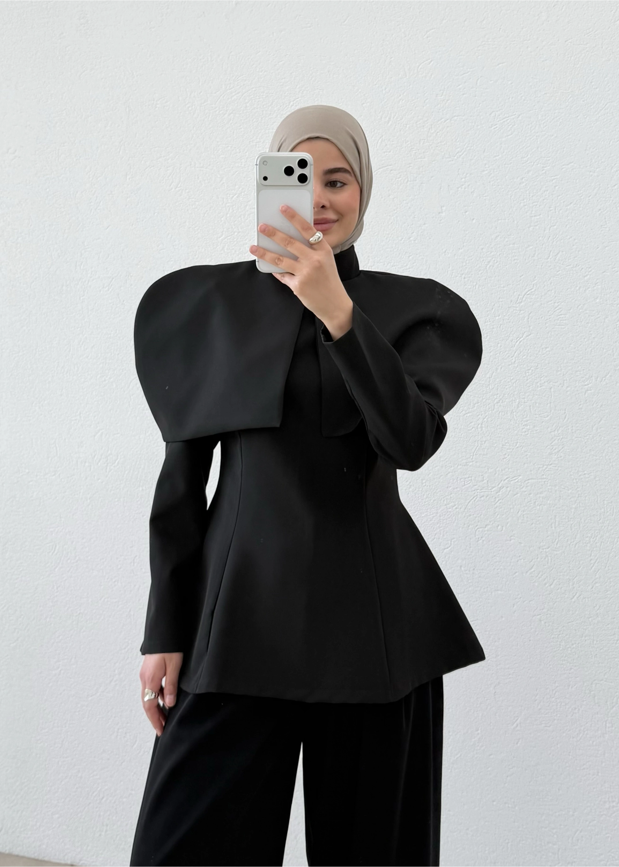PELERİN BLUZ SİYAH