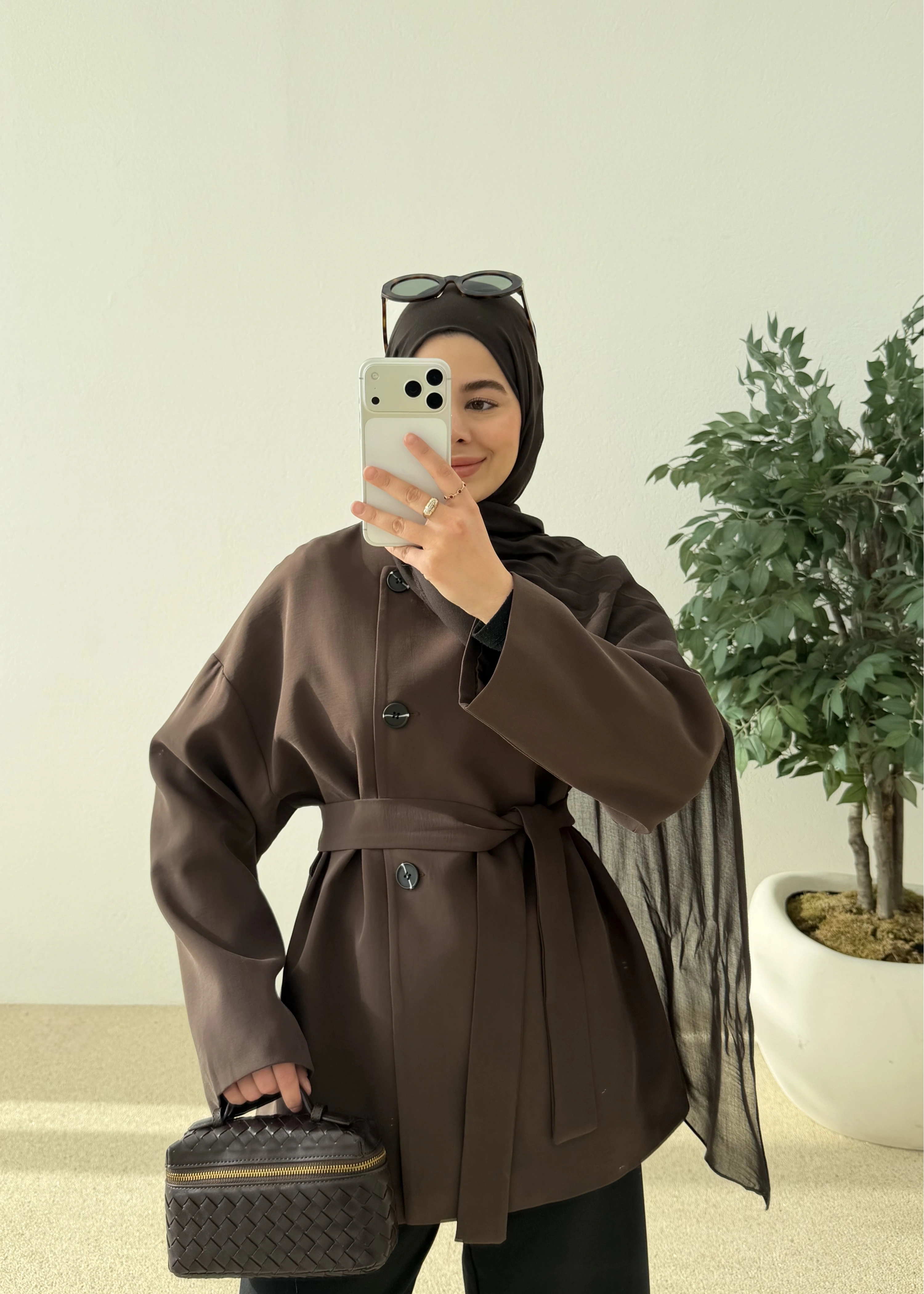 7672 KEMERLİ KISA TRENÇ KAHVE