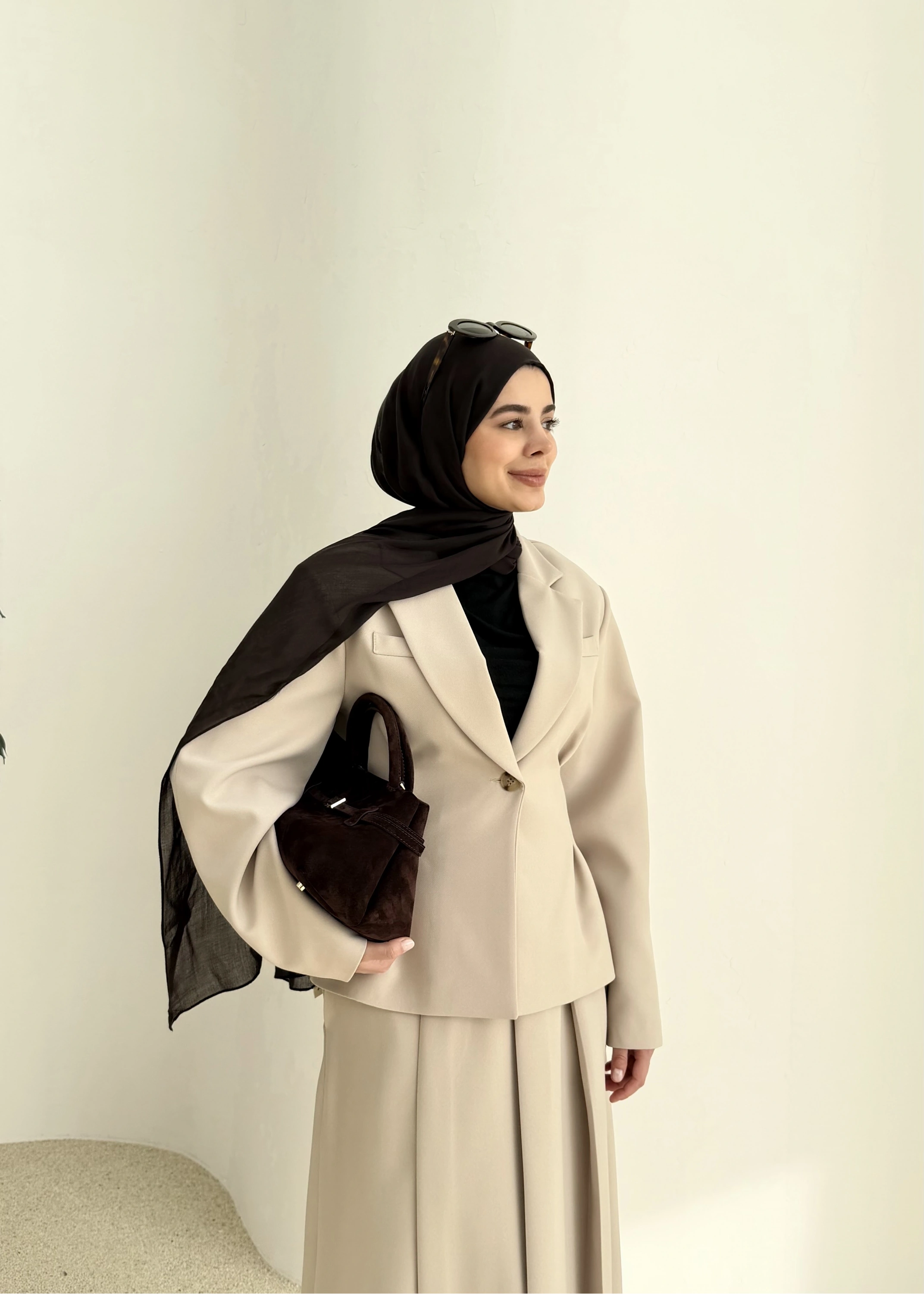 8935 PİLE DETAY ETEKLİ TAKIM TAŞ