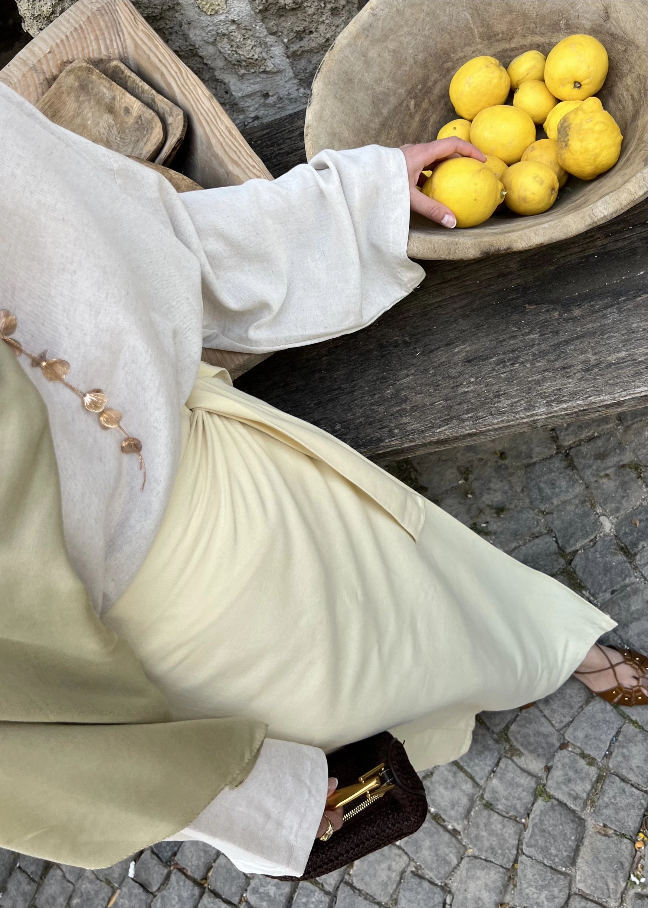 ANVELOP KETEN TEREYAĞ SARISI TAKIM(ETEK SARI-ÜST NATUREL)