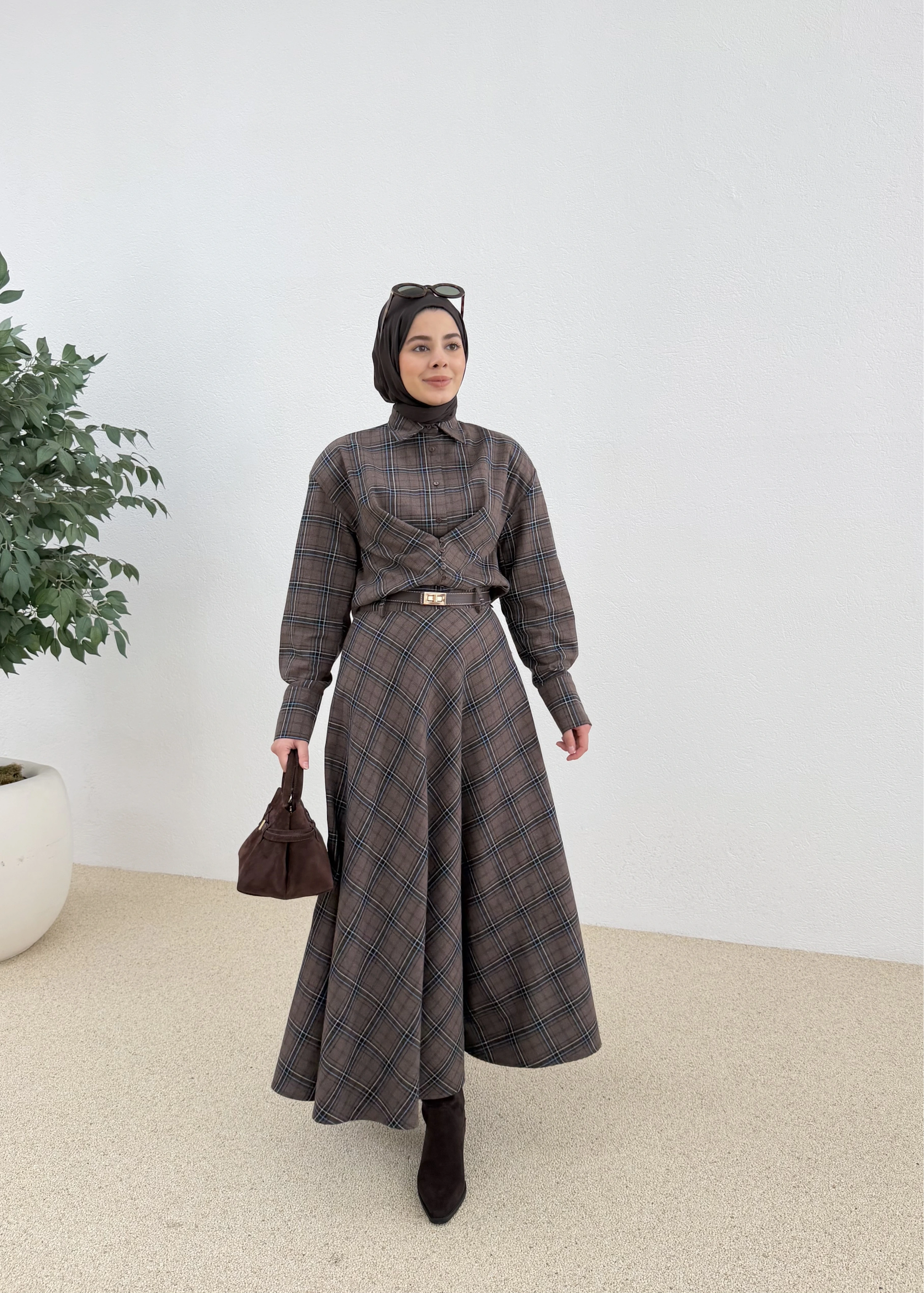 Bel oturmalı kışlık eteklı TAKIM