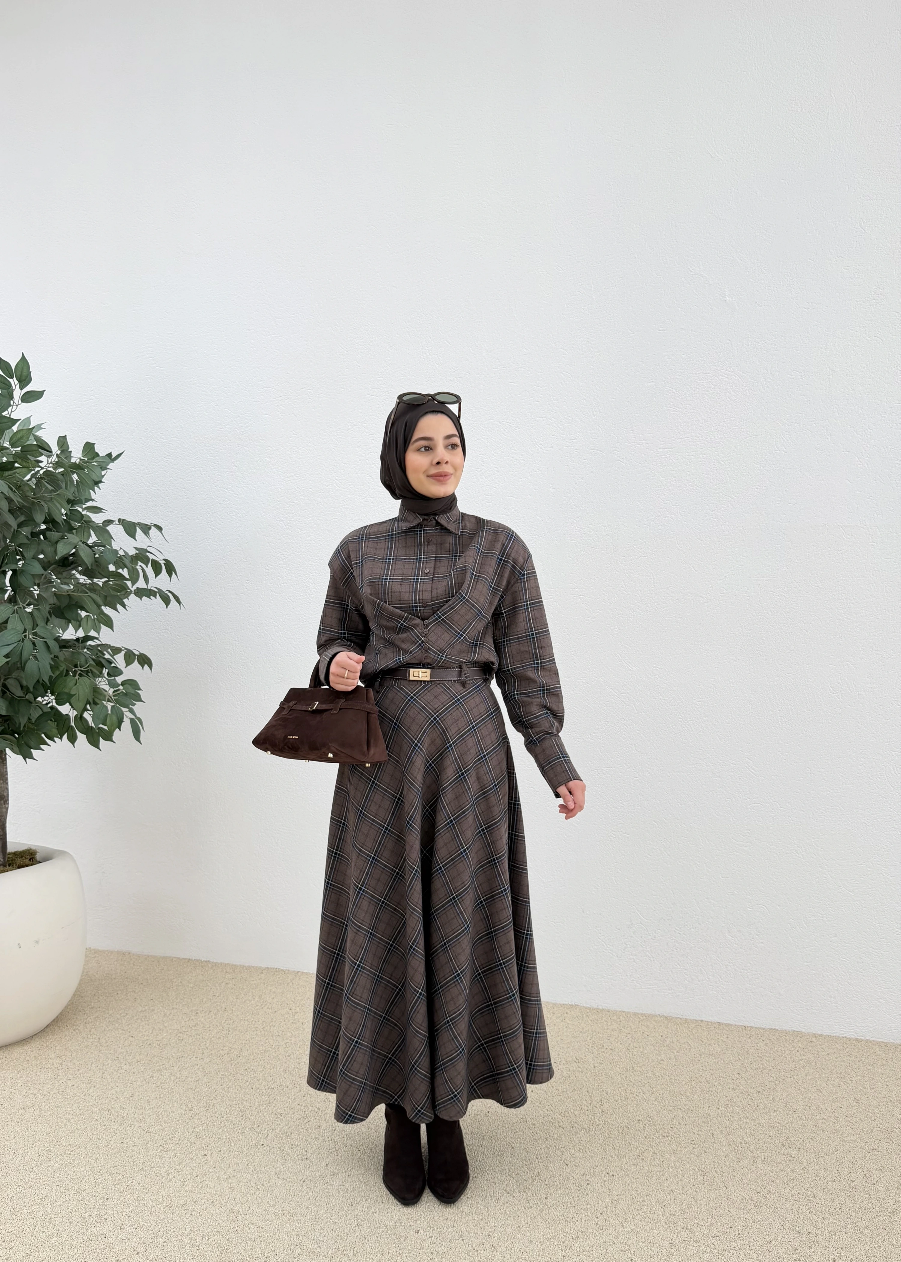 Bel oturmalı kışlık eteklı TAKIM