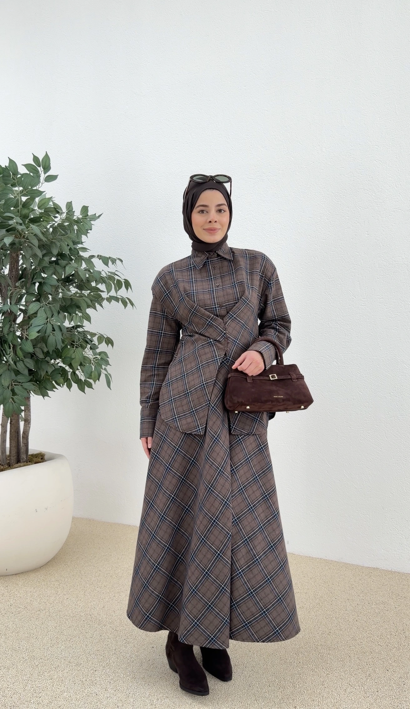 Bel oturmalı kışlık eteklı TAKIM