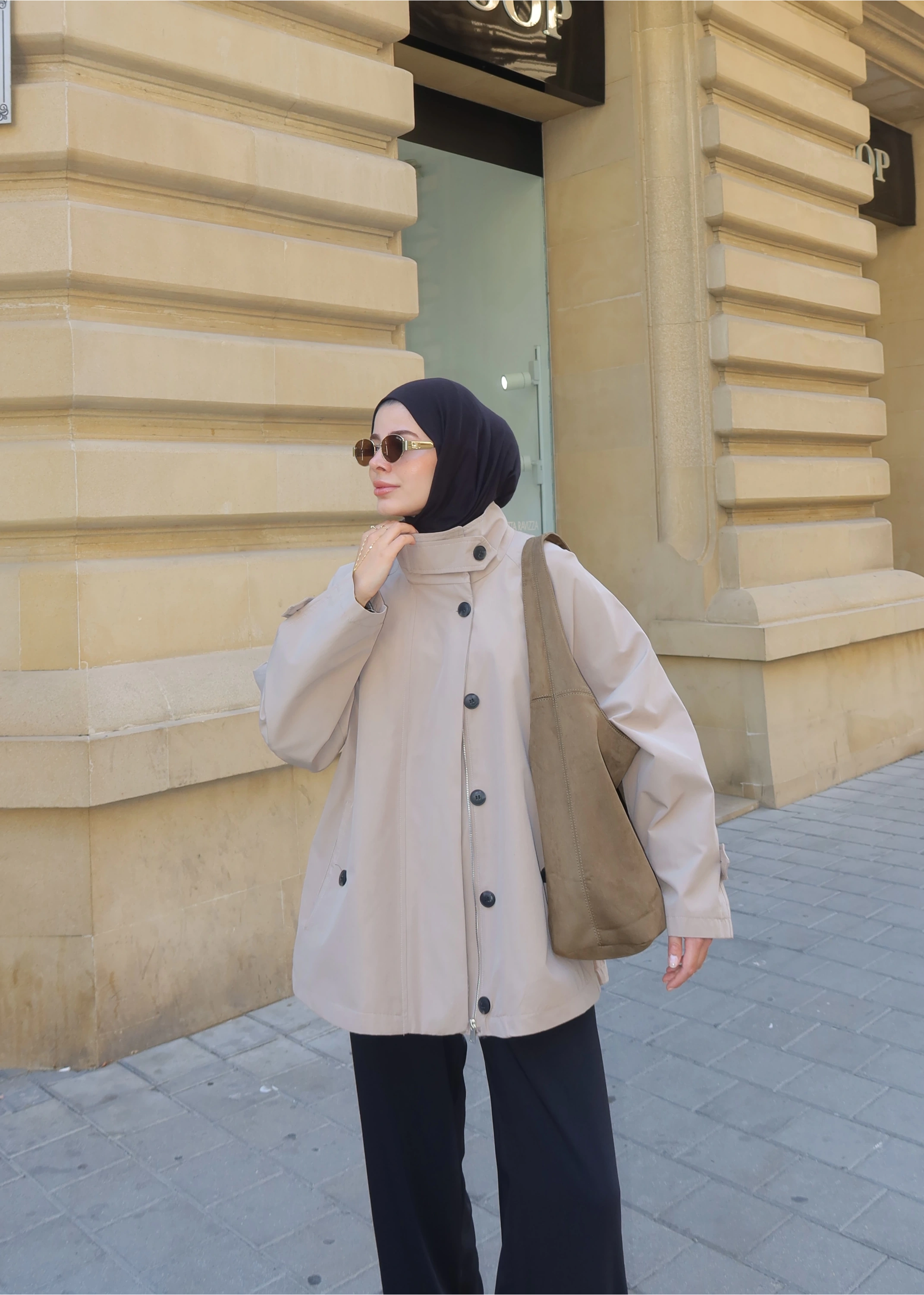 DİK YAKA TRENÇKOT ASTARLI bej