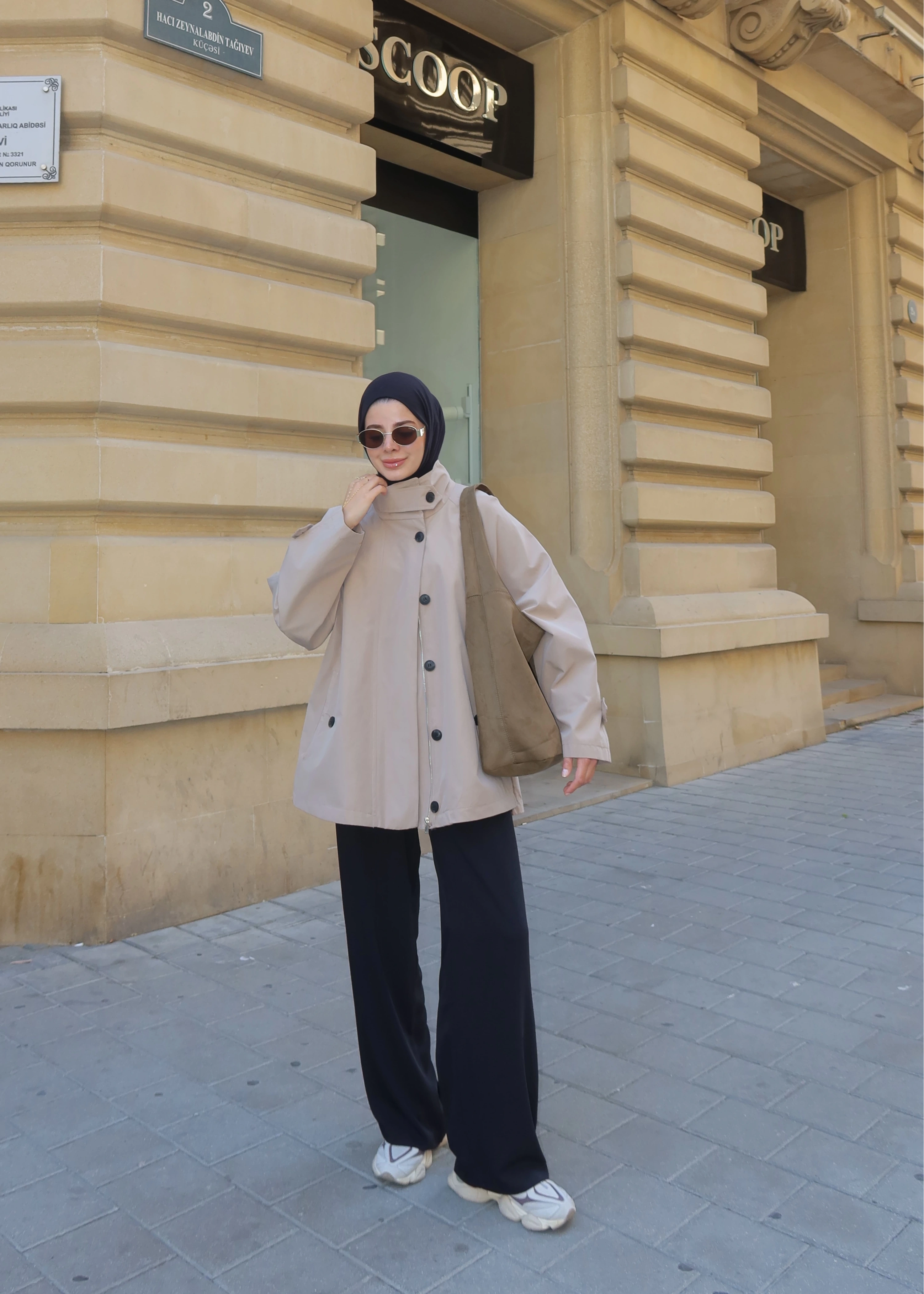 DİK YAKA TRENÇKOT ASTARLI bej