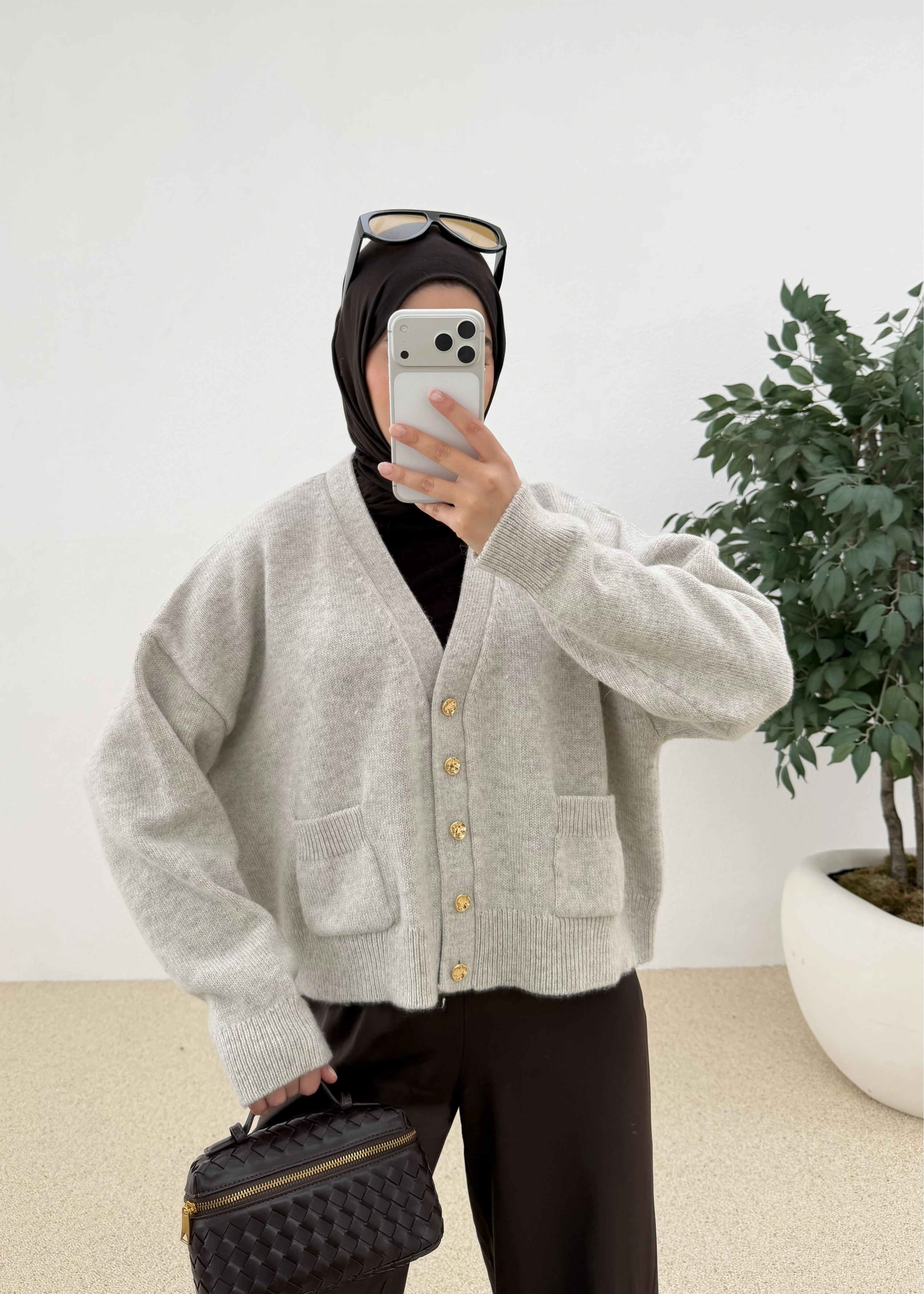 DİLVİN KISA DÜĞMELİ HIRKA SU GRİ