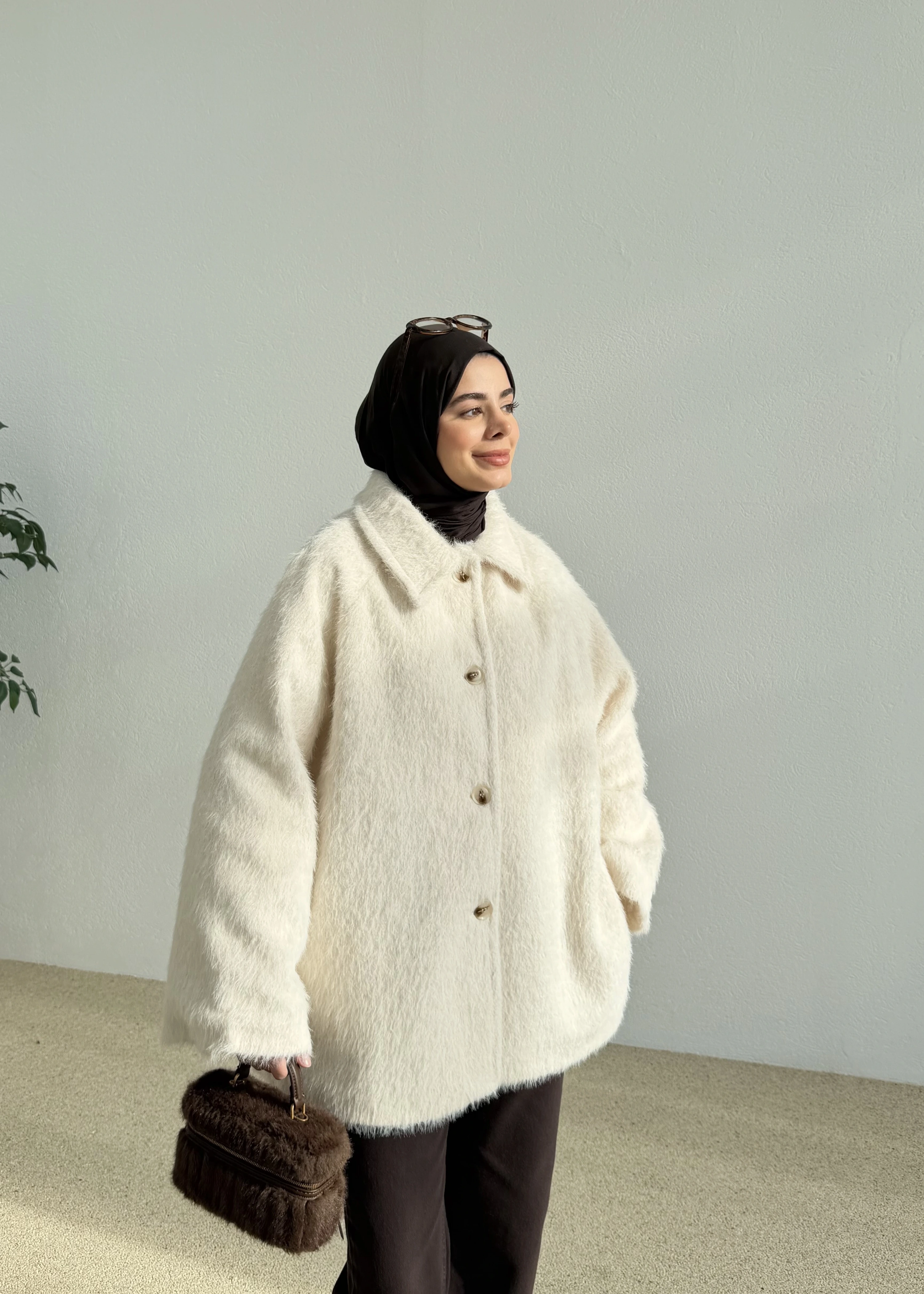 DOKULU KIRÇILLI KABAN BEJ