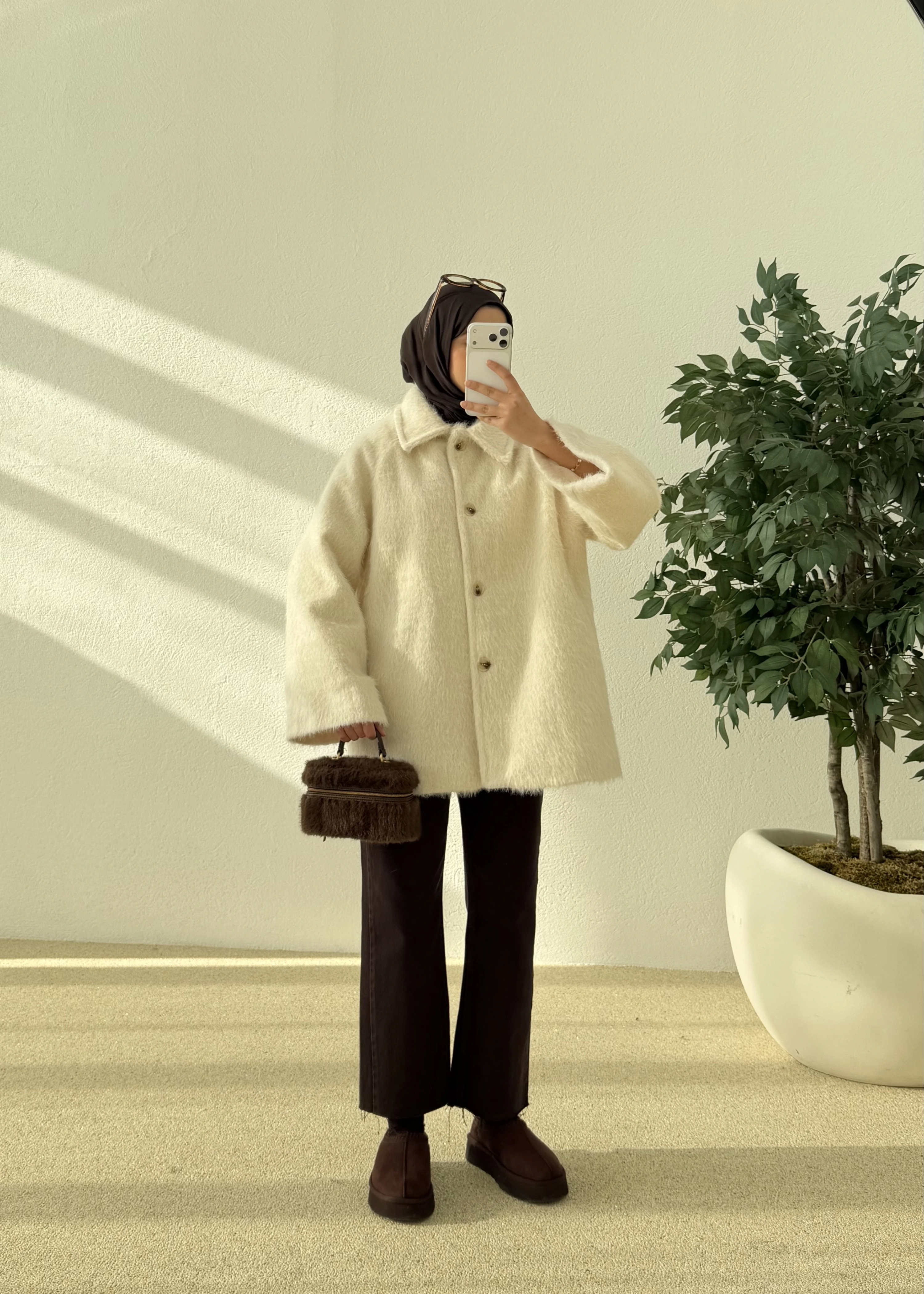 DOKULU KIRÇILLI KABAN BEJ