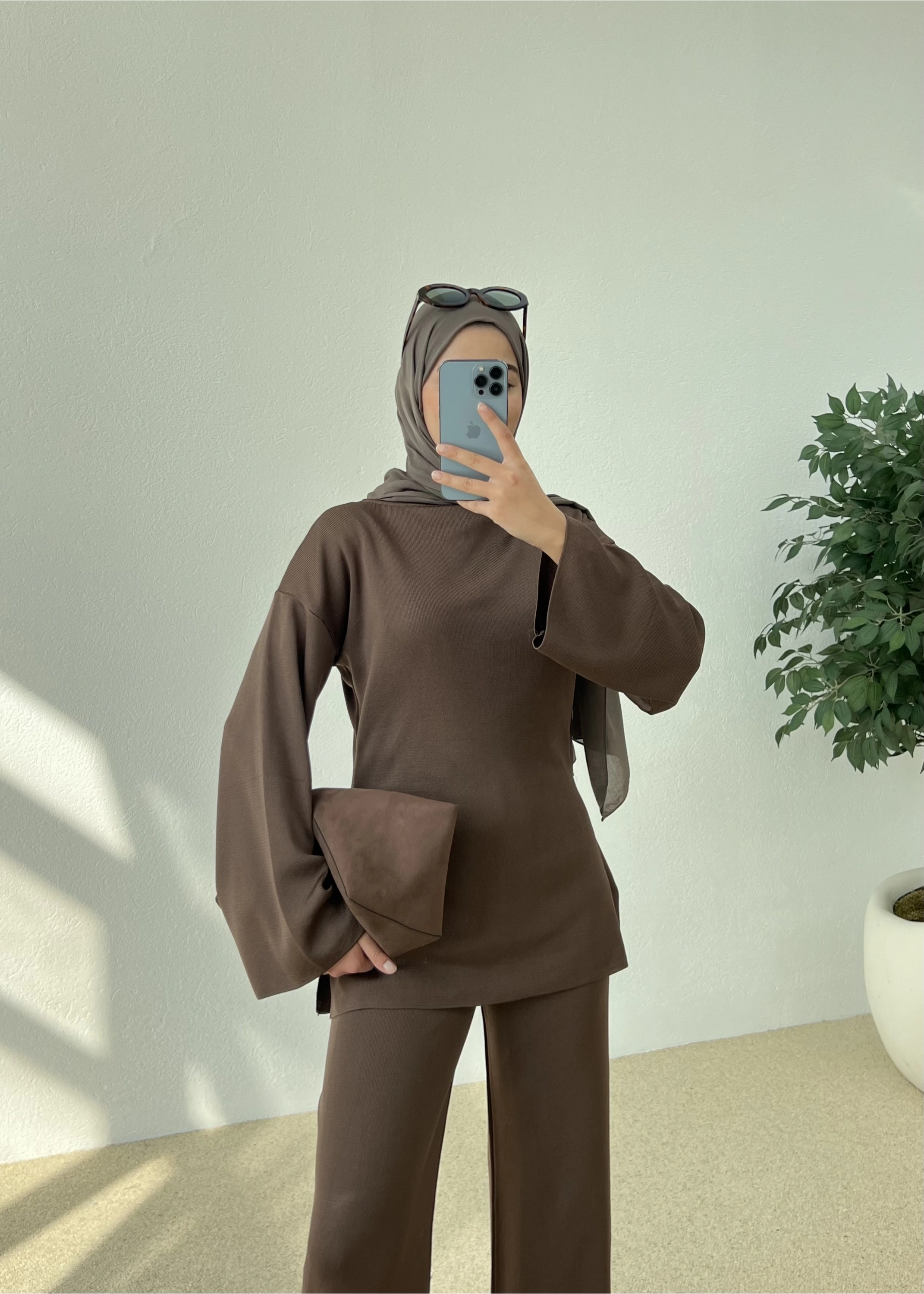 FERMUARLI LİKRALI TRİKO KAHVE