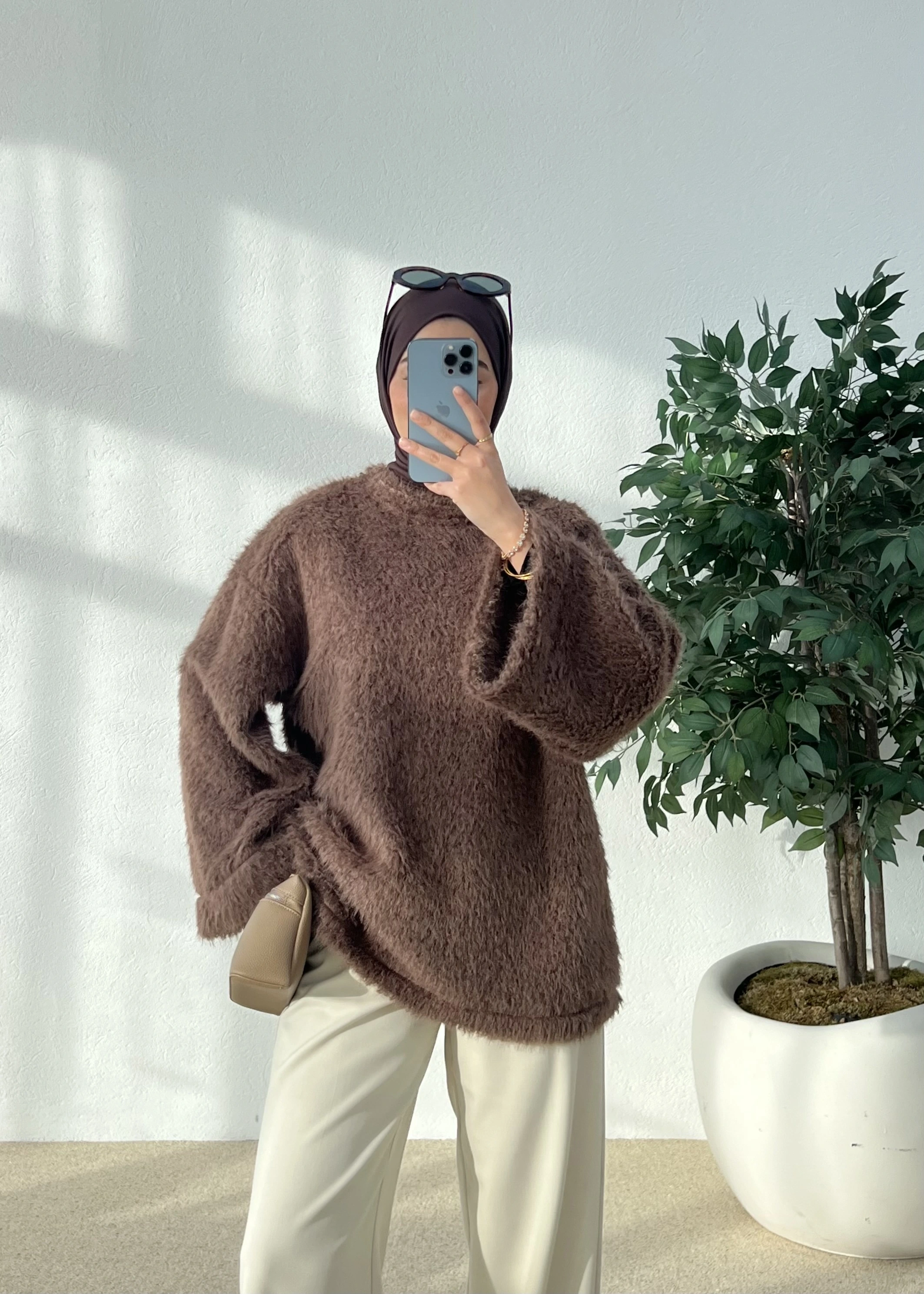 GENİŞ KOL TÜY KAZAK acı kahve