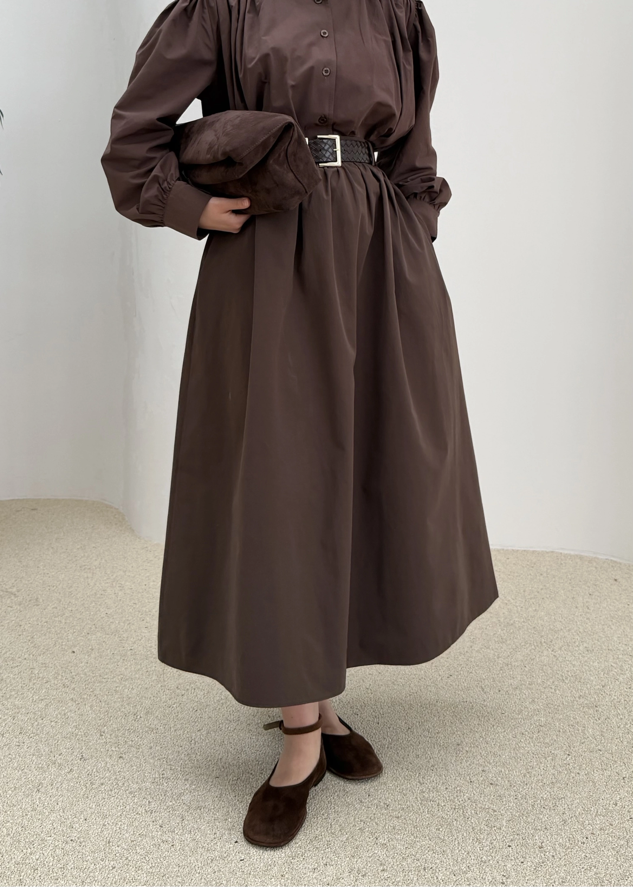 GÖMLEKLİ DİK YAKA TAKIM kahve