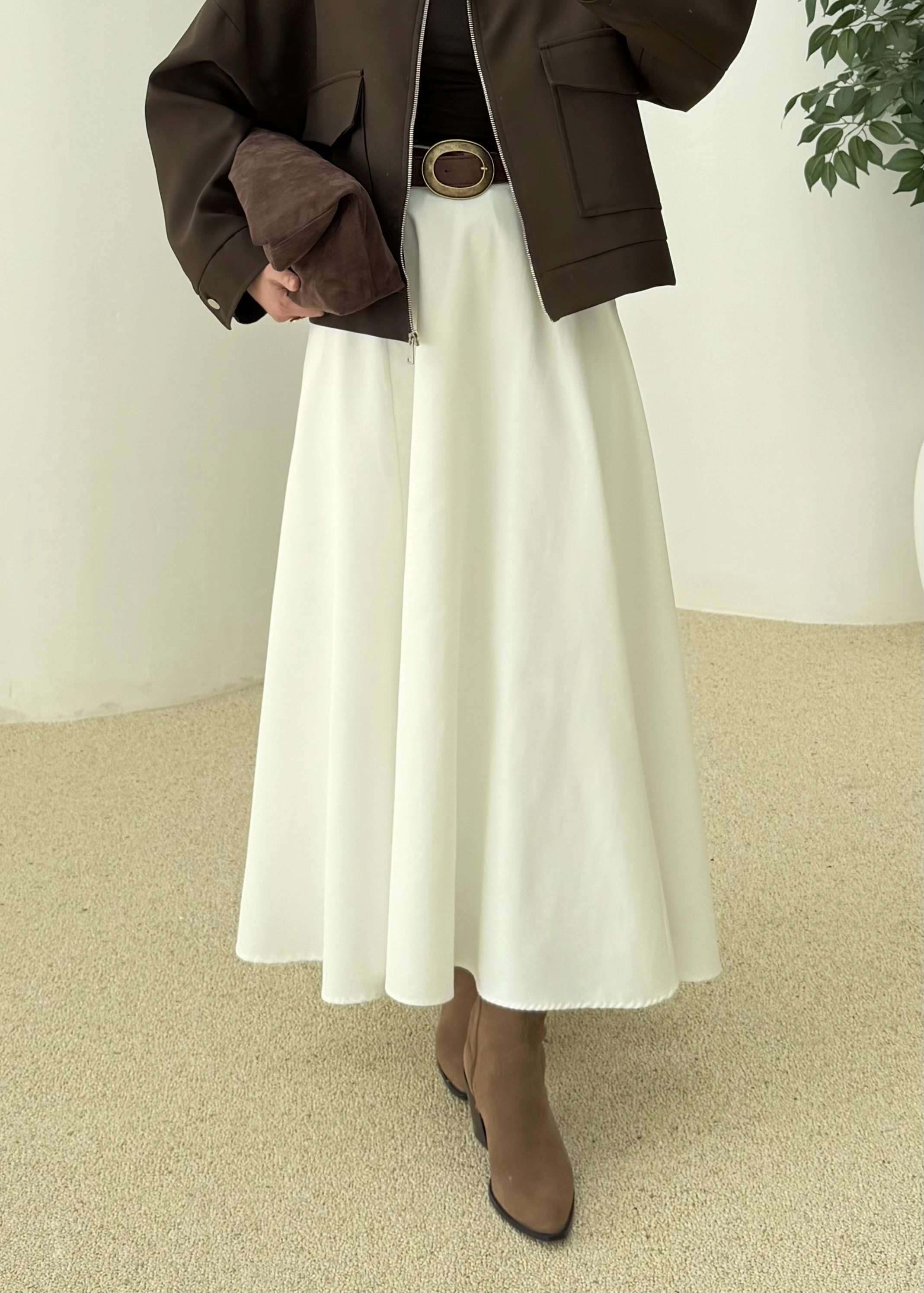 İÇ GÖSTERMEZ MEVSİMLİK ETEK