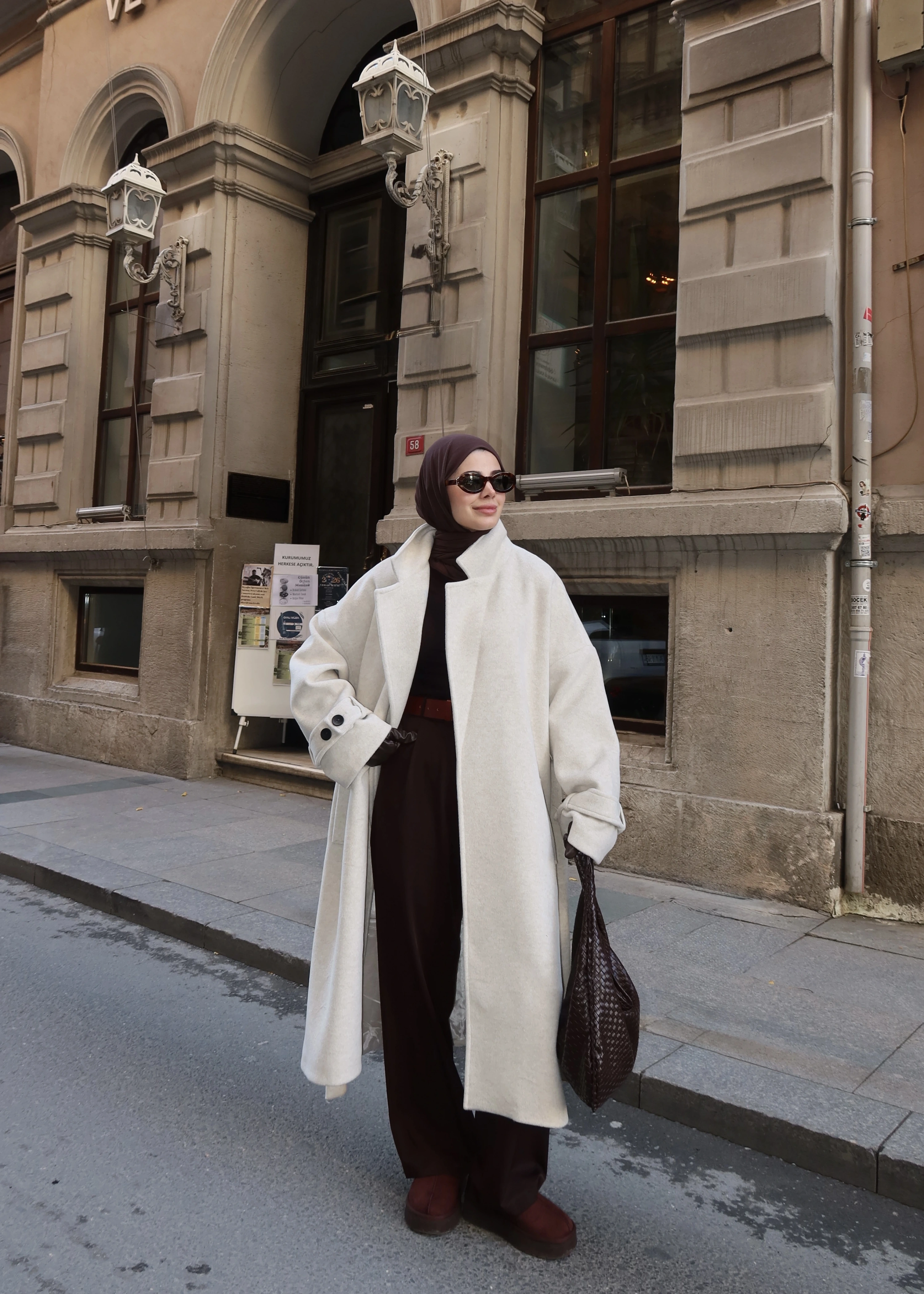 İTHAL YIRTMAÇLI PREMİUM KABAN bej