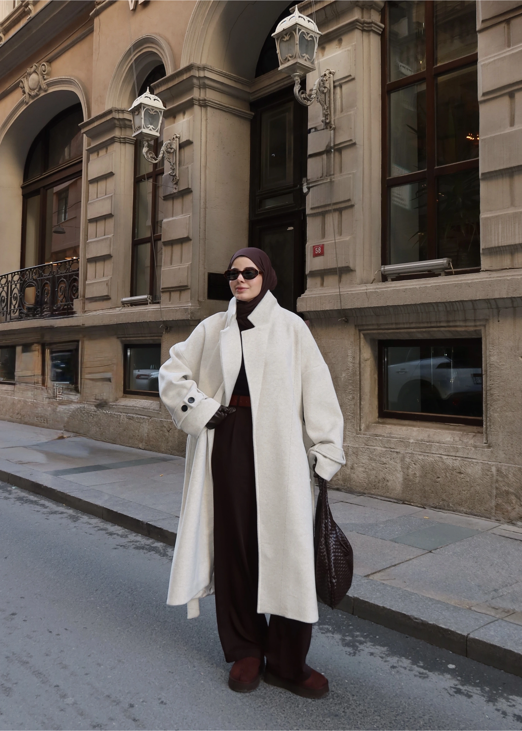 İTHAL YIRTMAÇLI PREMİUM KABAN bej