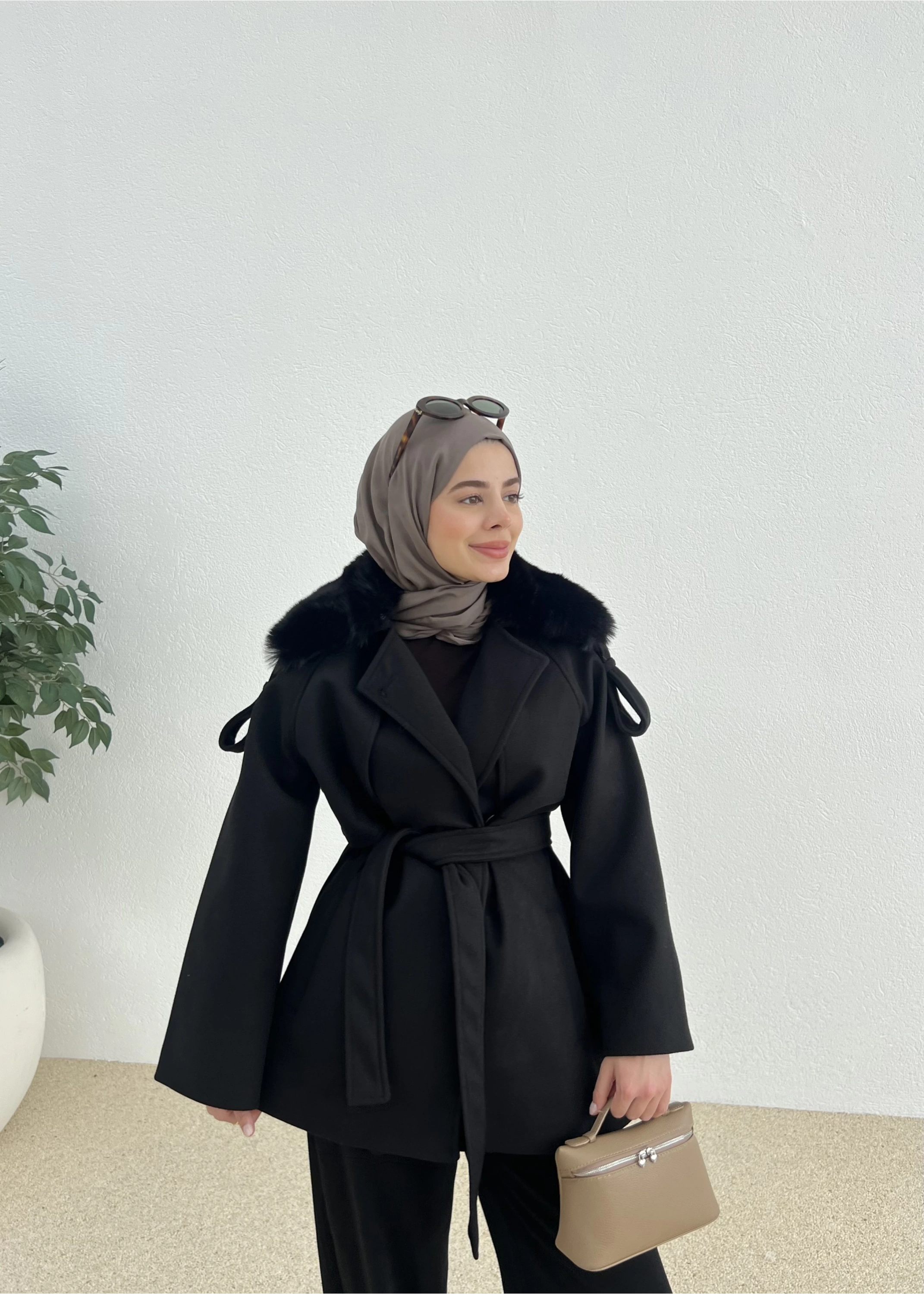 KABAN YAKASI KÜRK PREMİUM < siyah<