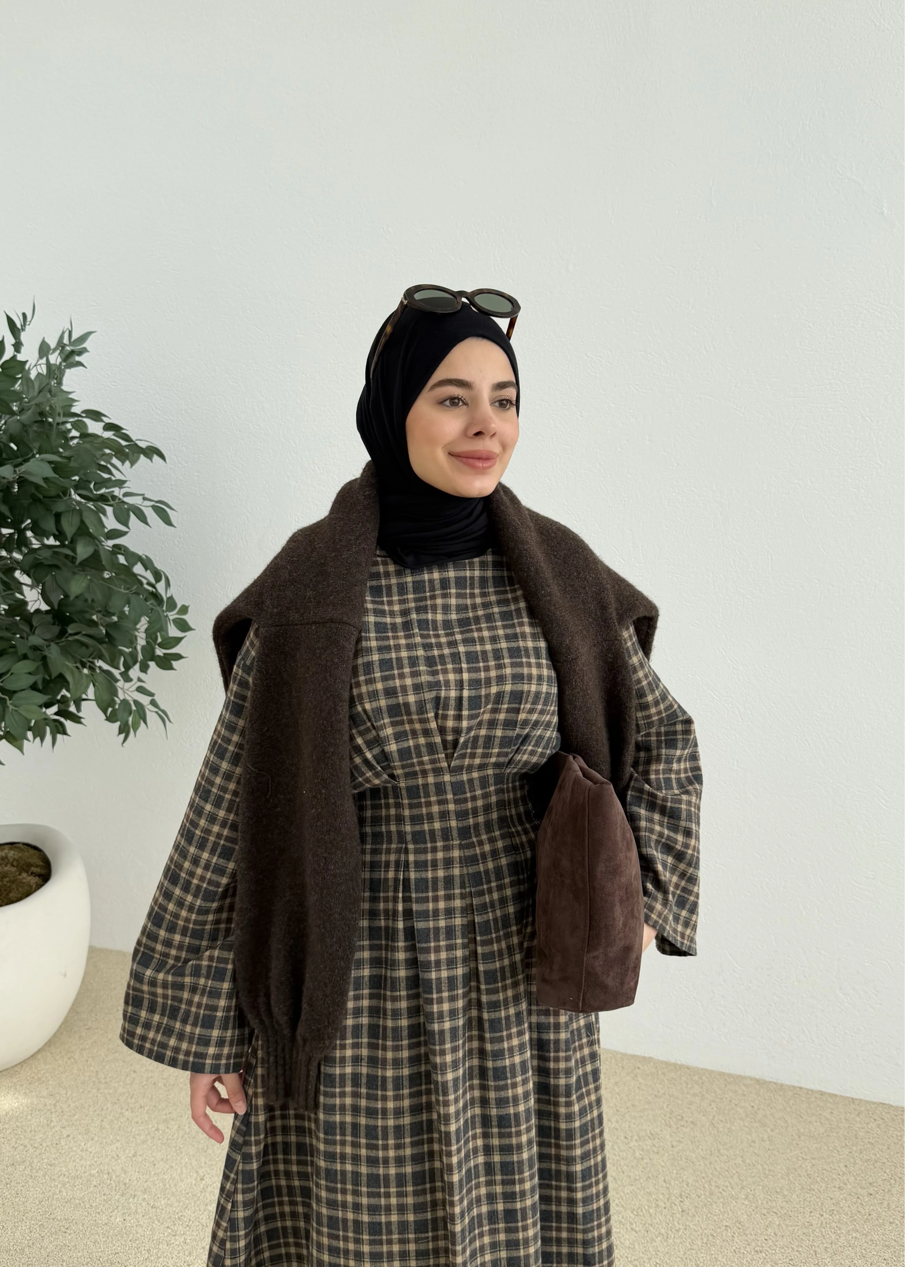 KARELİ MİLS ELBİSE