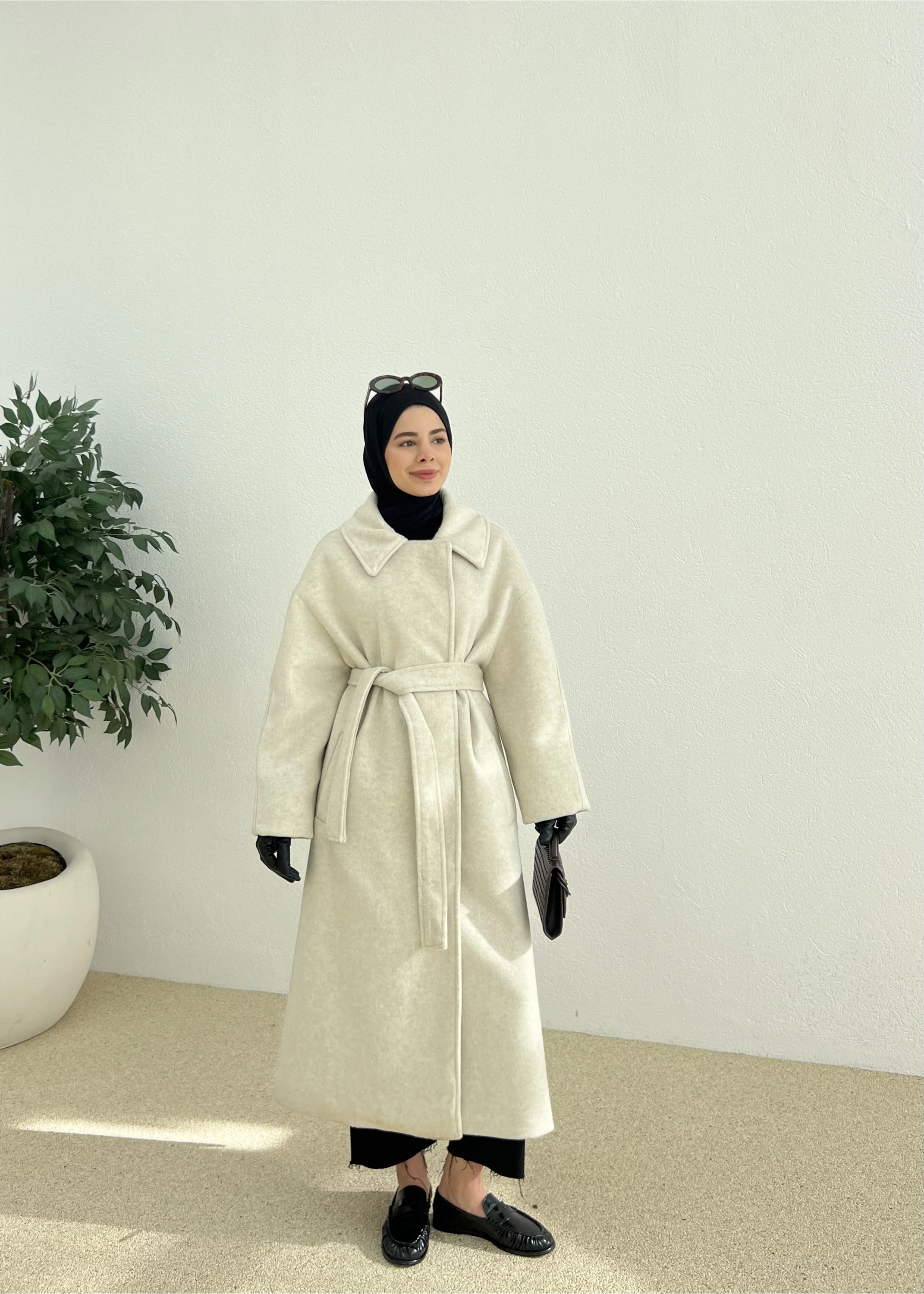 Kemerli düğmeli premium kaban bej