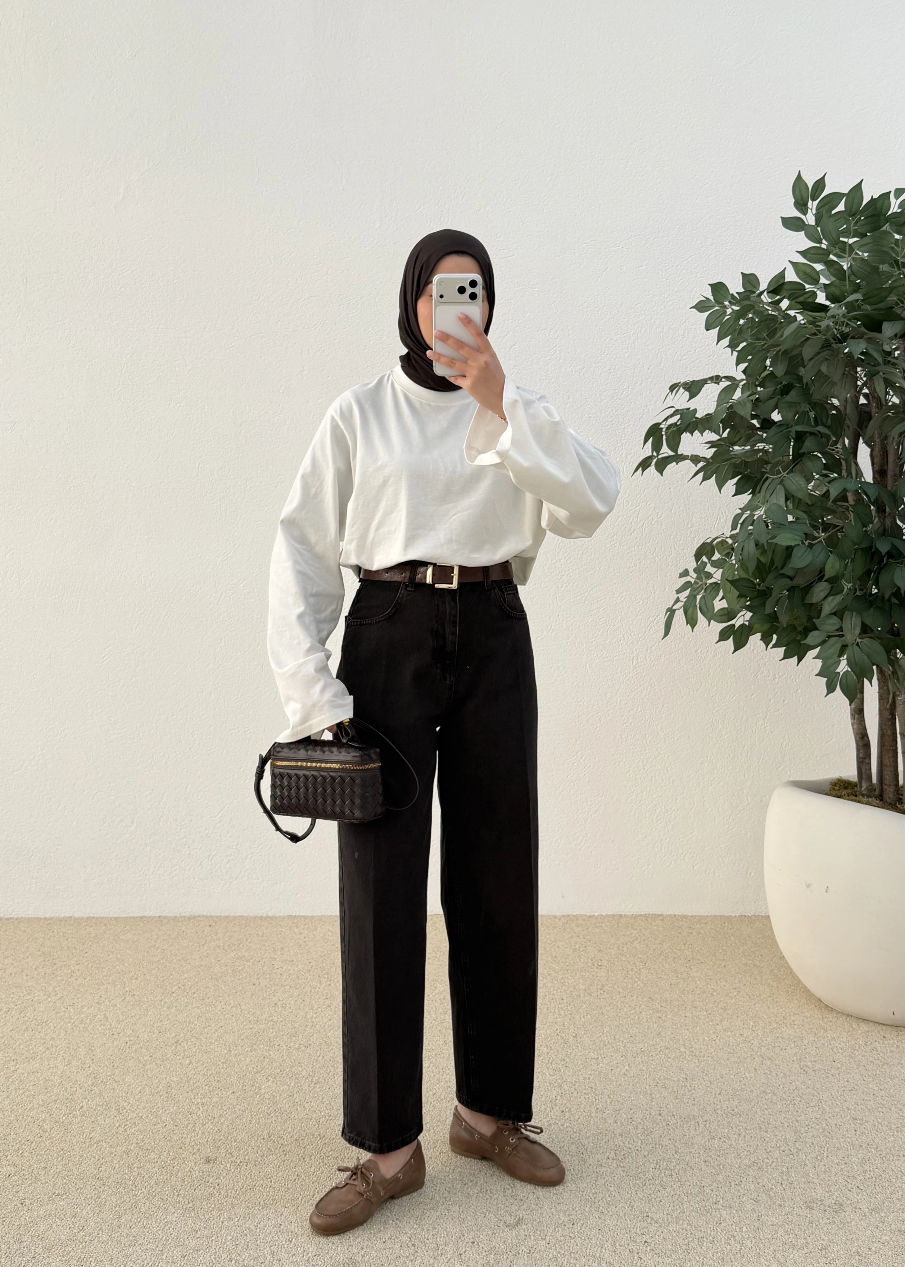 SLİM FİT YÜKSEK BEL MOM JEANS KAHVERENGİ