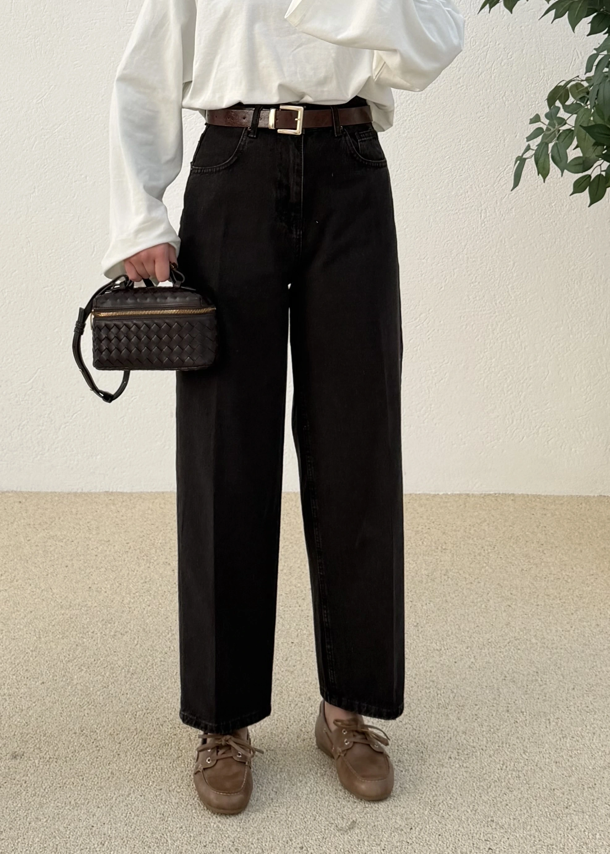 SLİM FİT YÜKSEK BEL MOM JEANS KAHVERENGİ