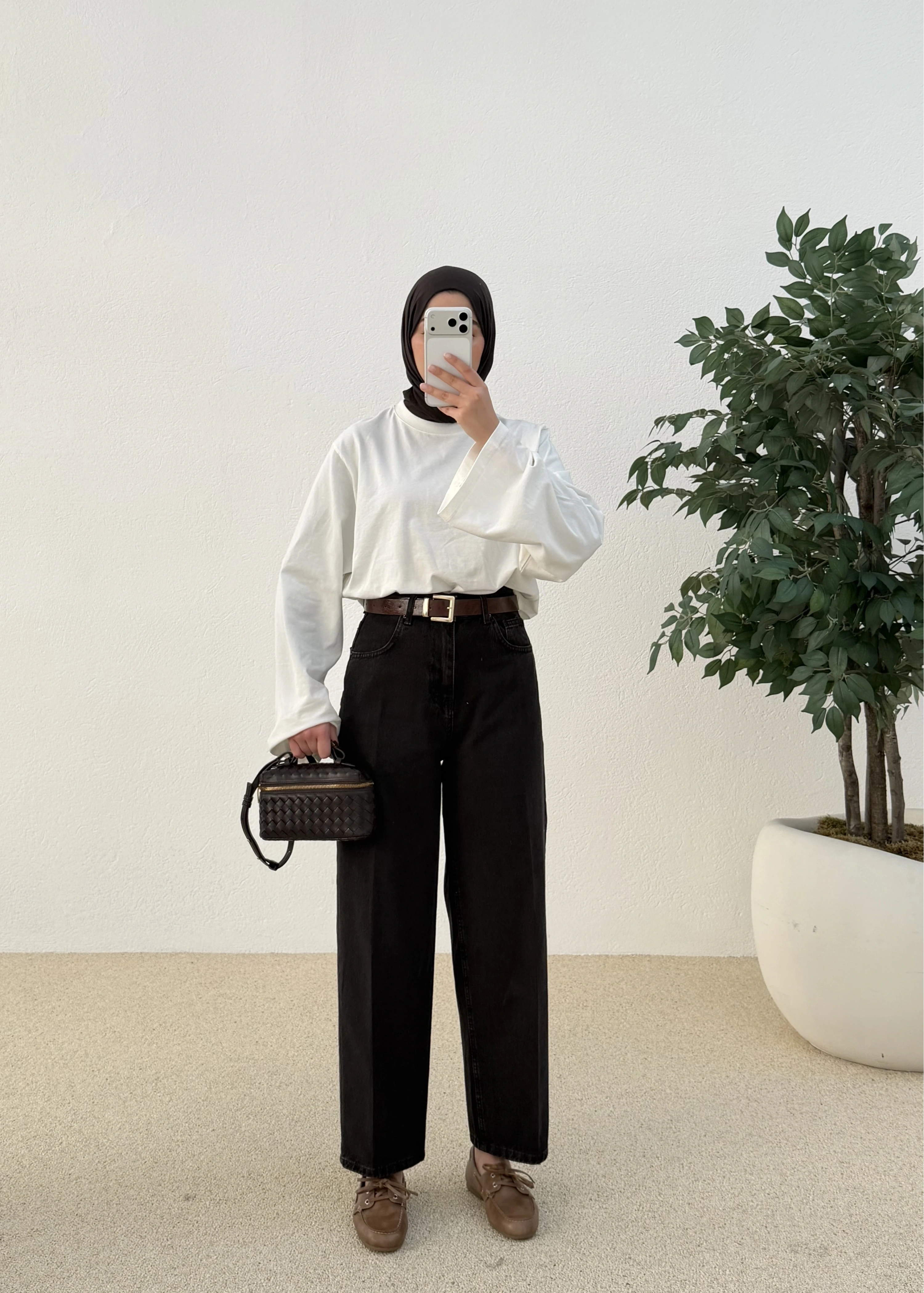 SLİM FİT YÜKSEK BEL MOM JEANS KAHVERENGİ