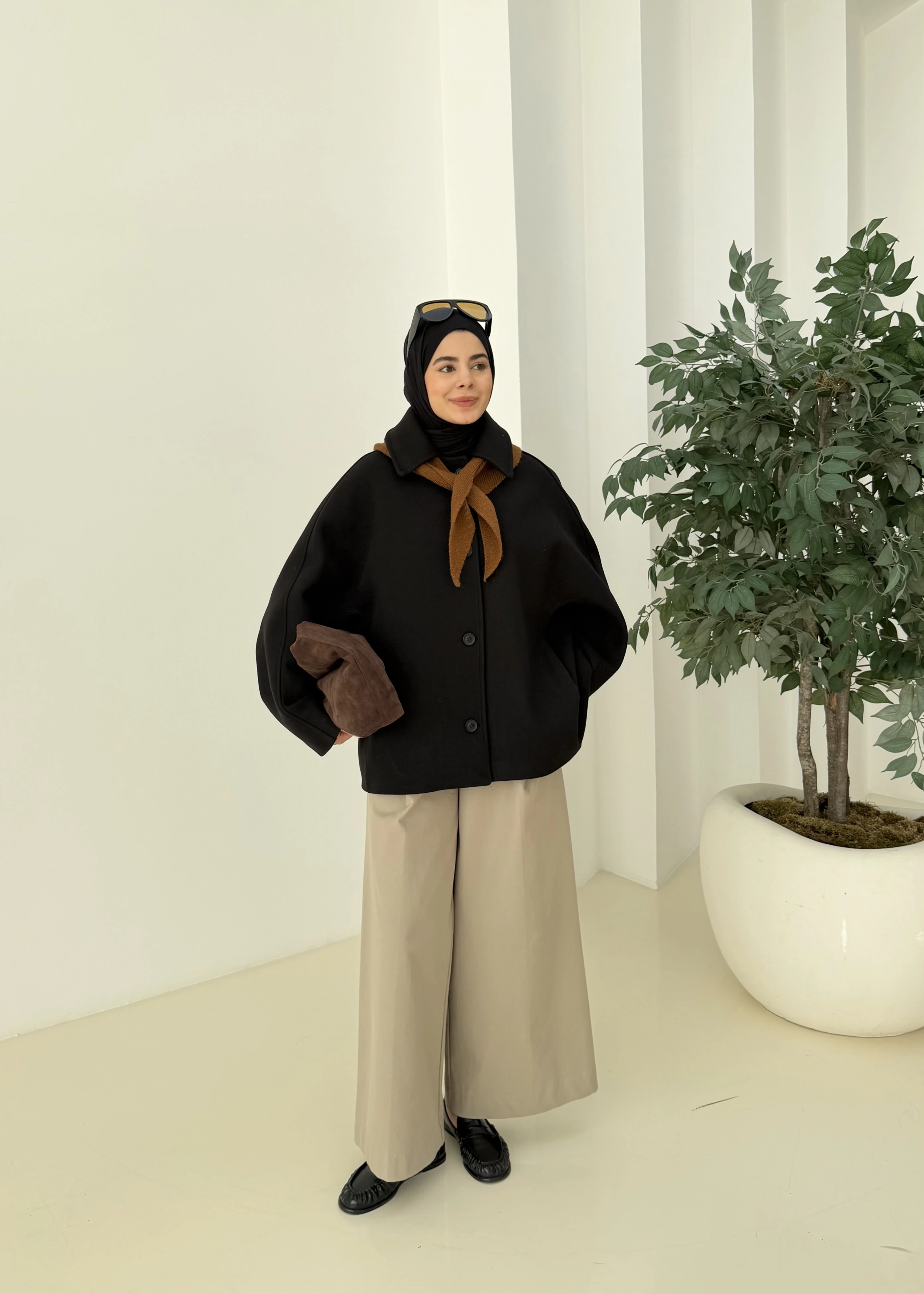 KRT DÜĞMELİ ZR KABAN SİYAH