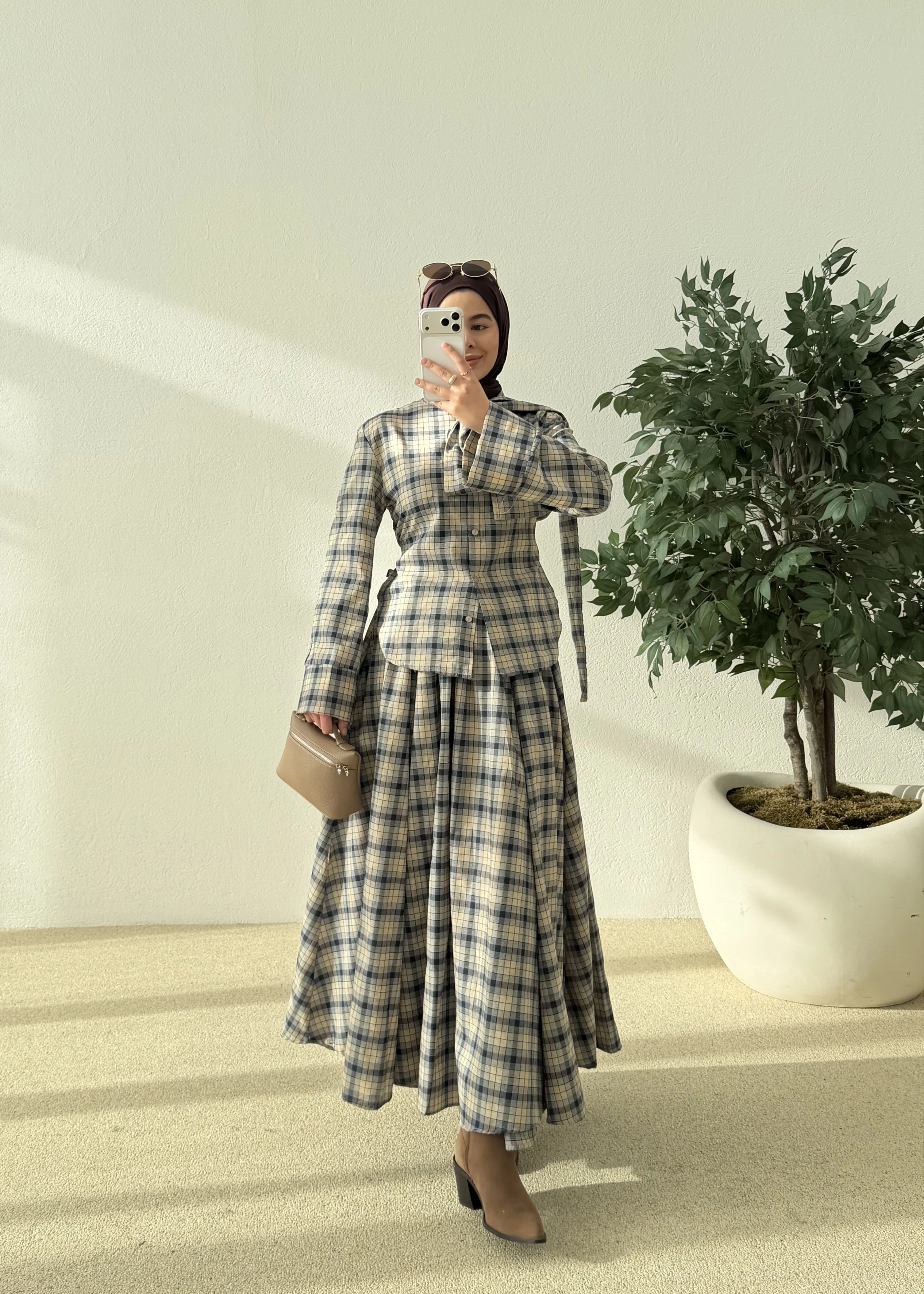 KURDELE YAKA TAKUM bej