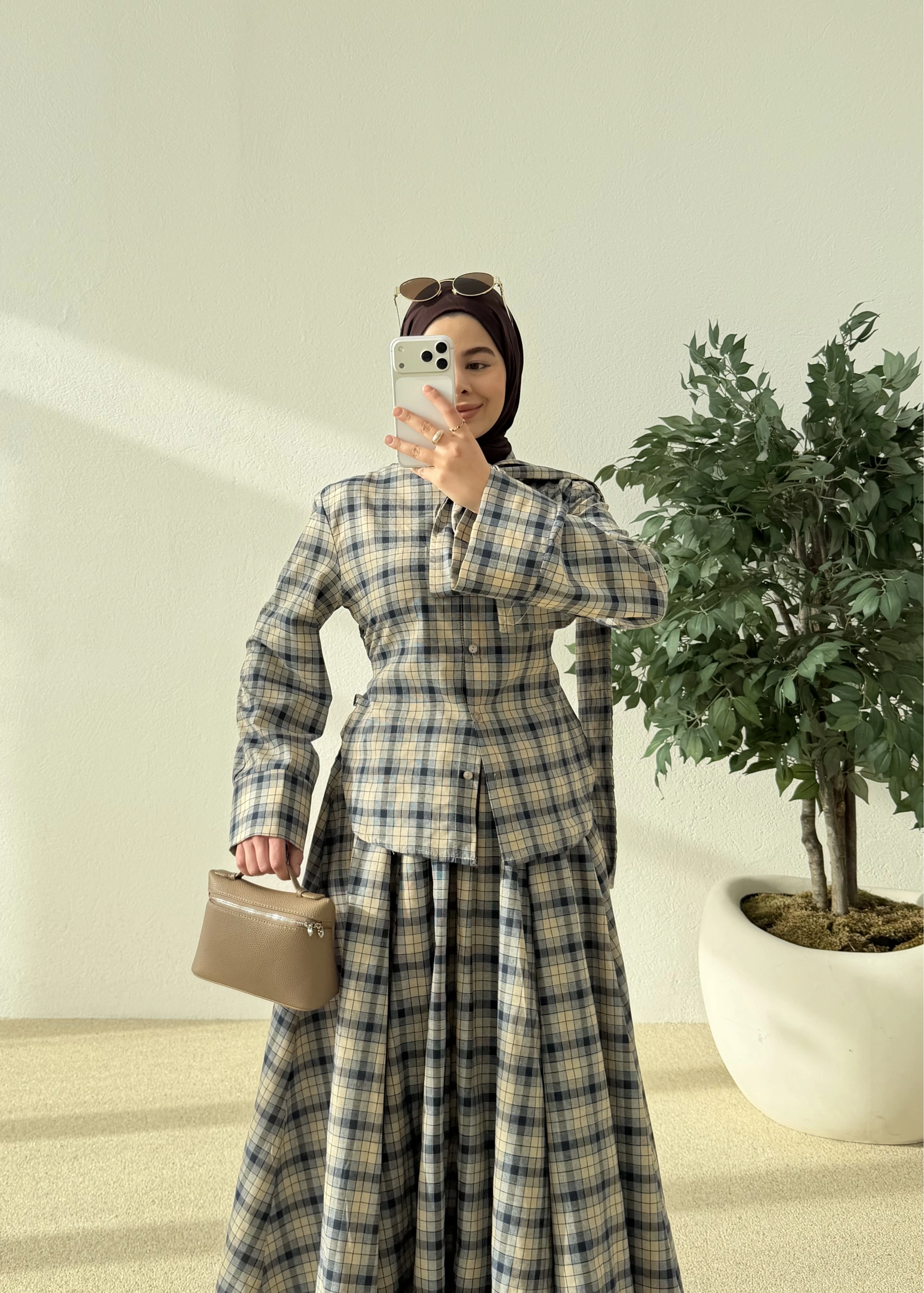 KURDELE YAKA TAKUM bej