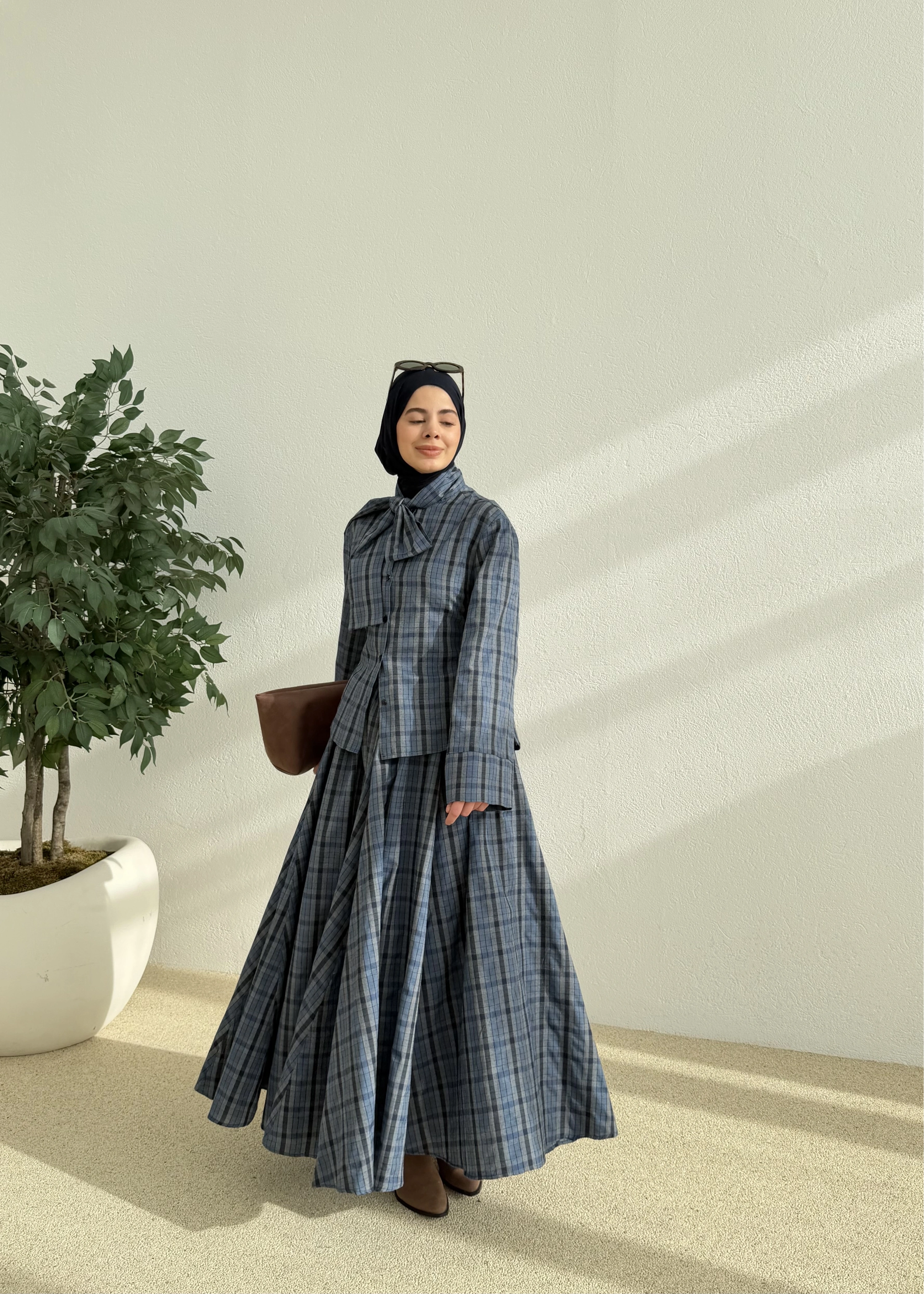 KURDELE YAKA TAKUM LACİ