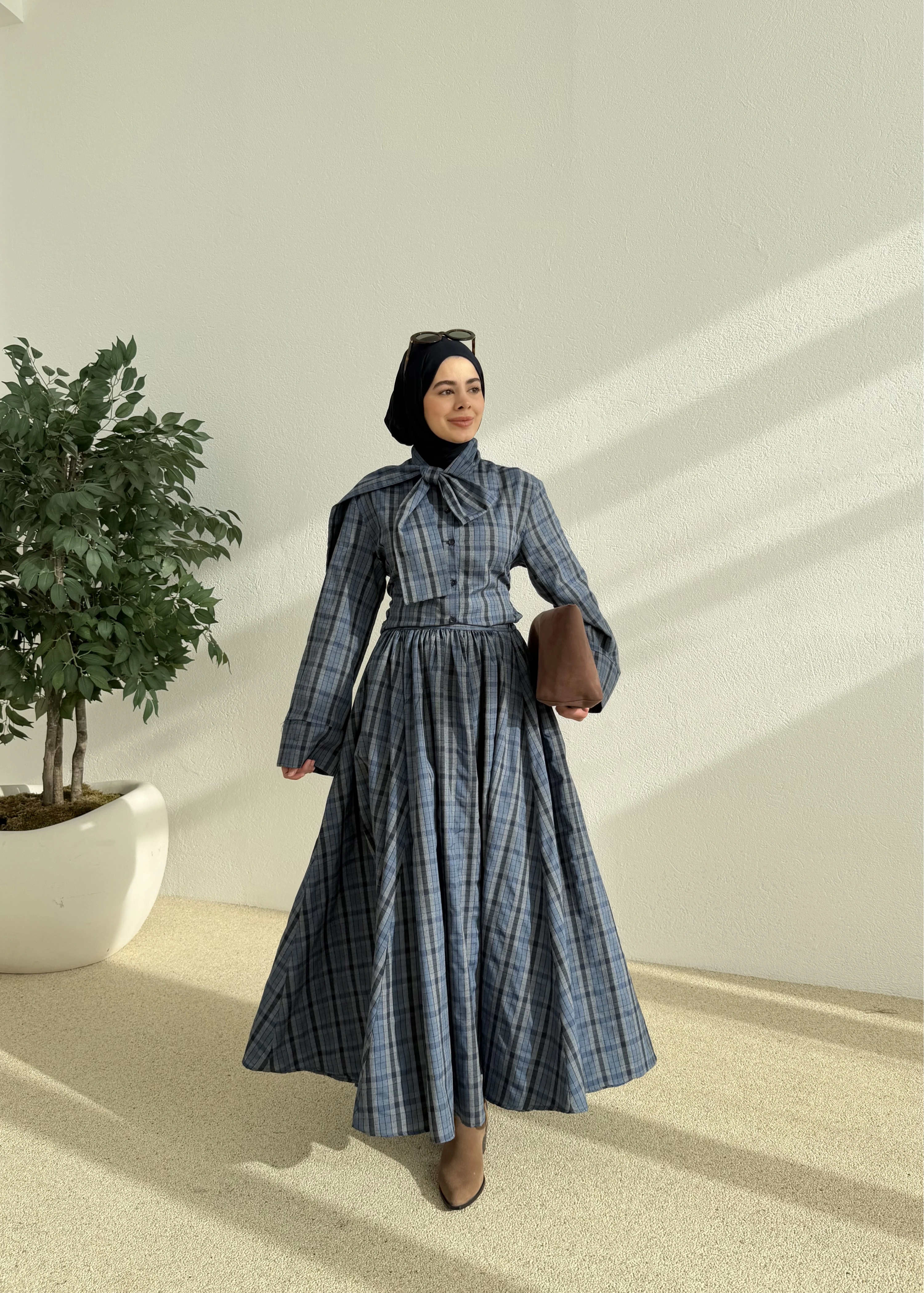 KURDELE YAKA TAKUM LACİ