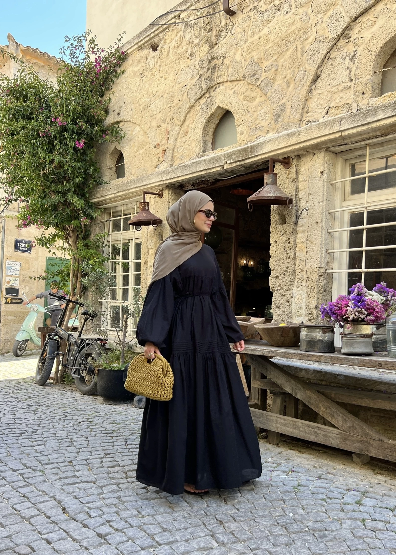 NNervül pamuk vual elbise siyah