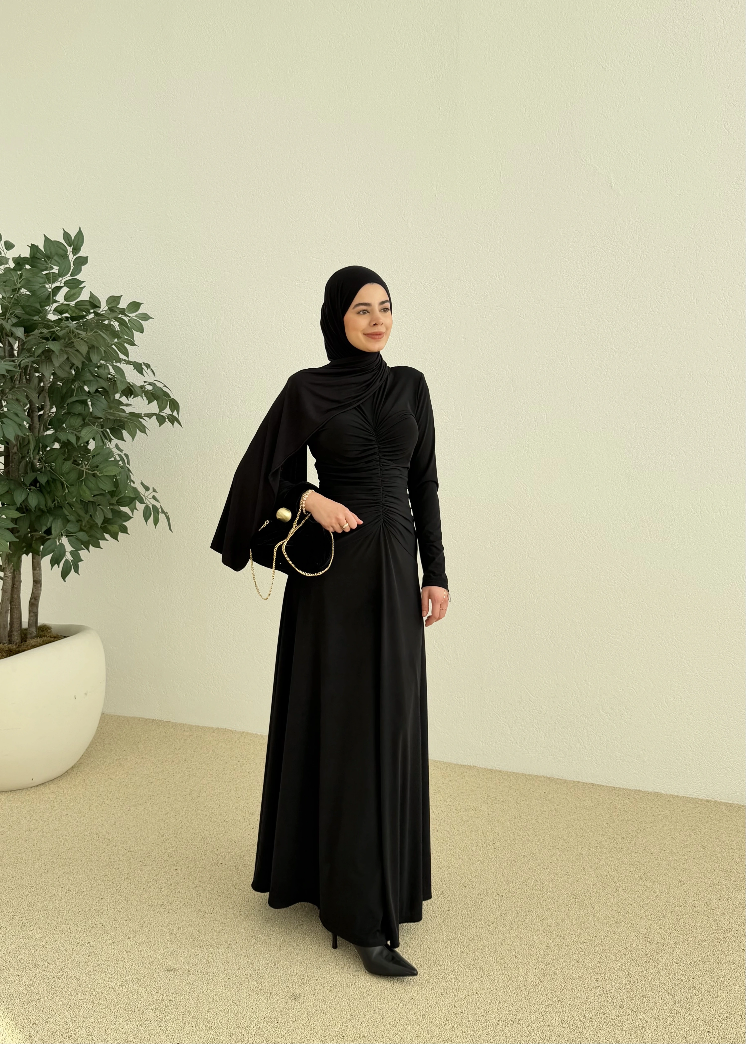 ÖN BÜZGÜ LİKRALI ELBİSE siyah