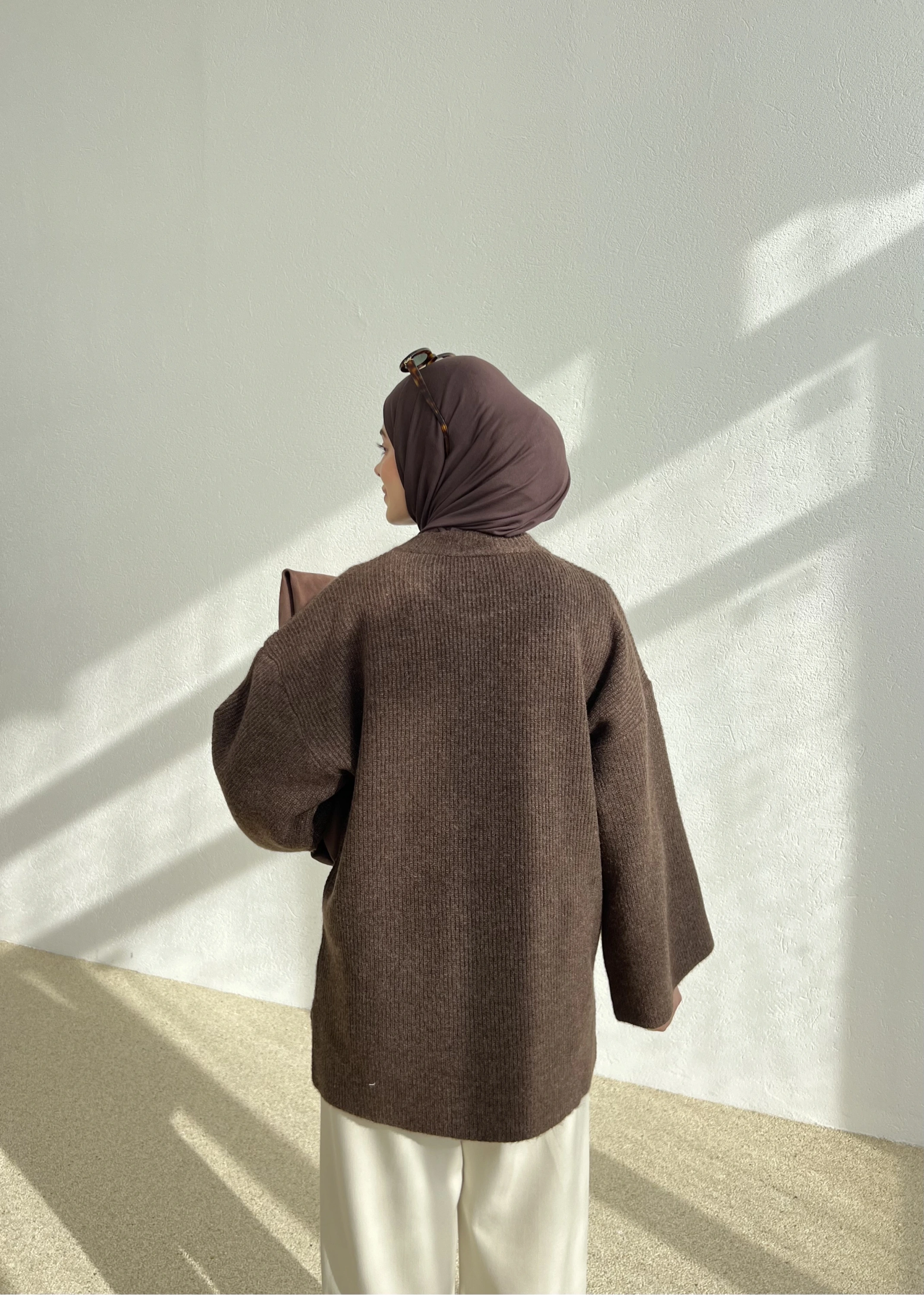 OVERSİZE DOKUMA KAZAK kahve