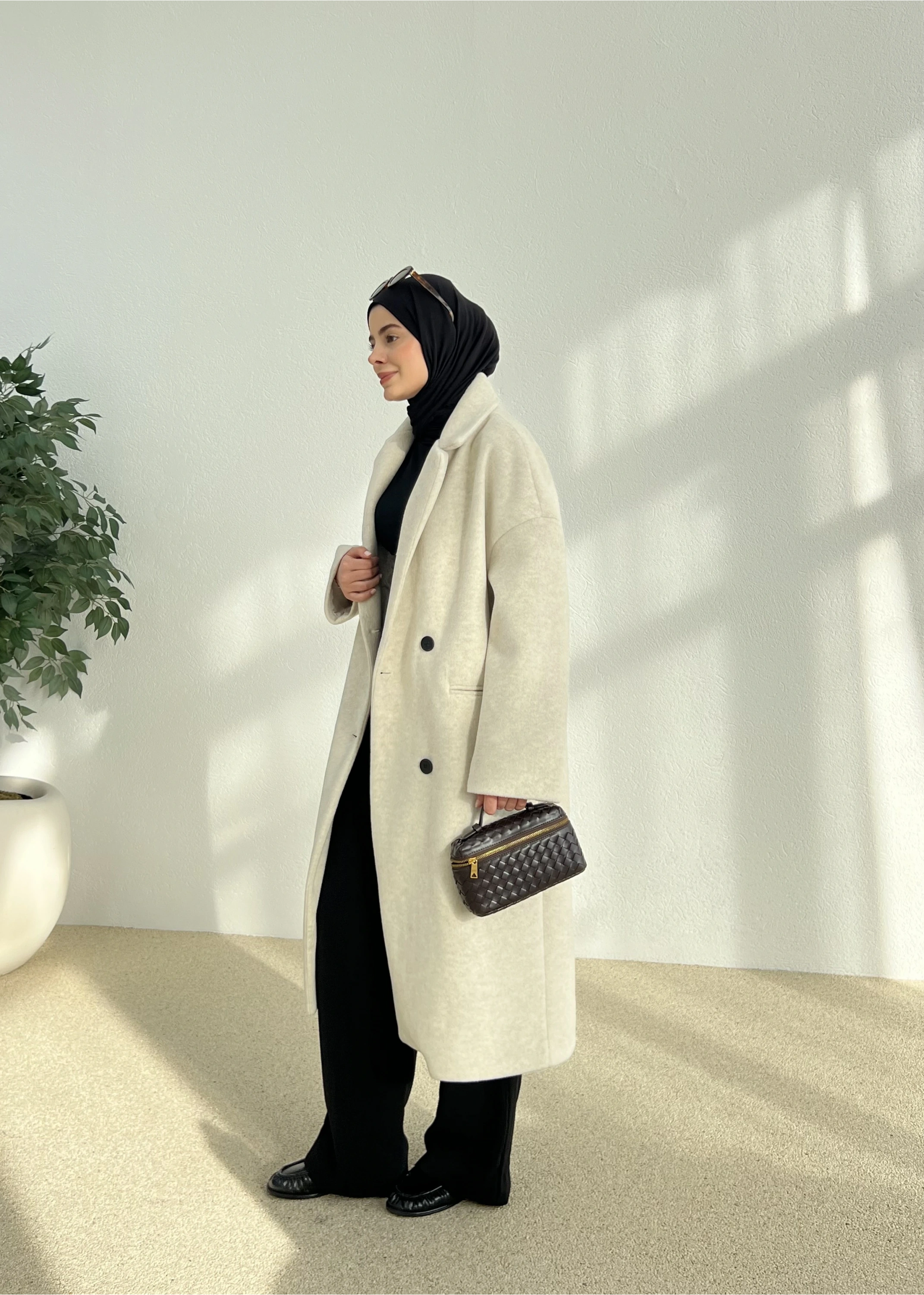 Oversize Premium Kalite Kaban Bej // Siyah Düğmeli
