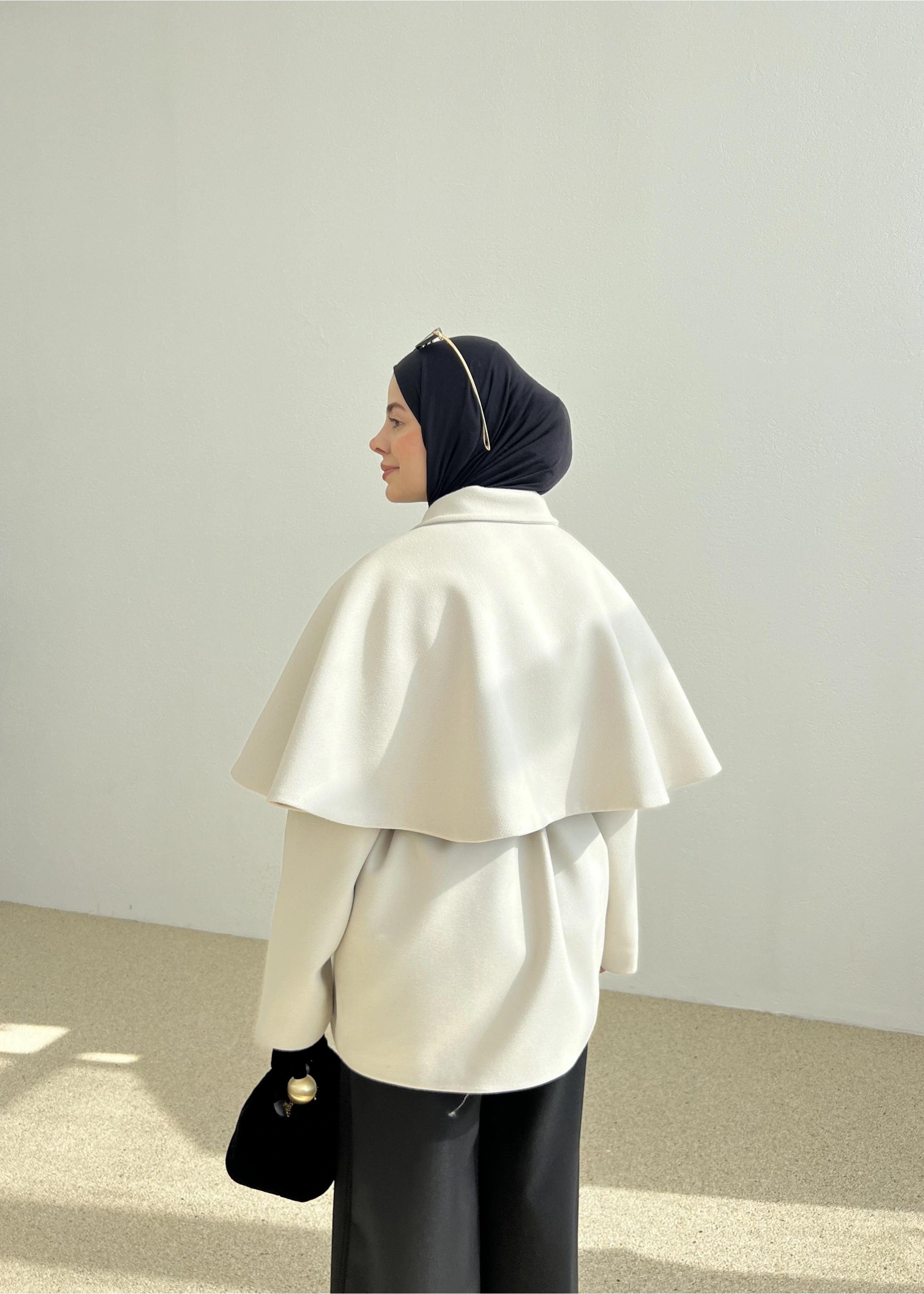 PELERİN KAŞE KABAN bej