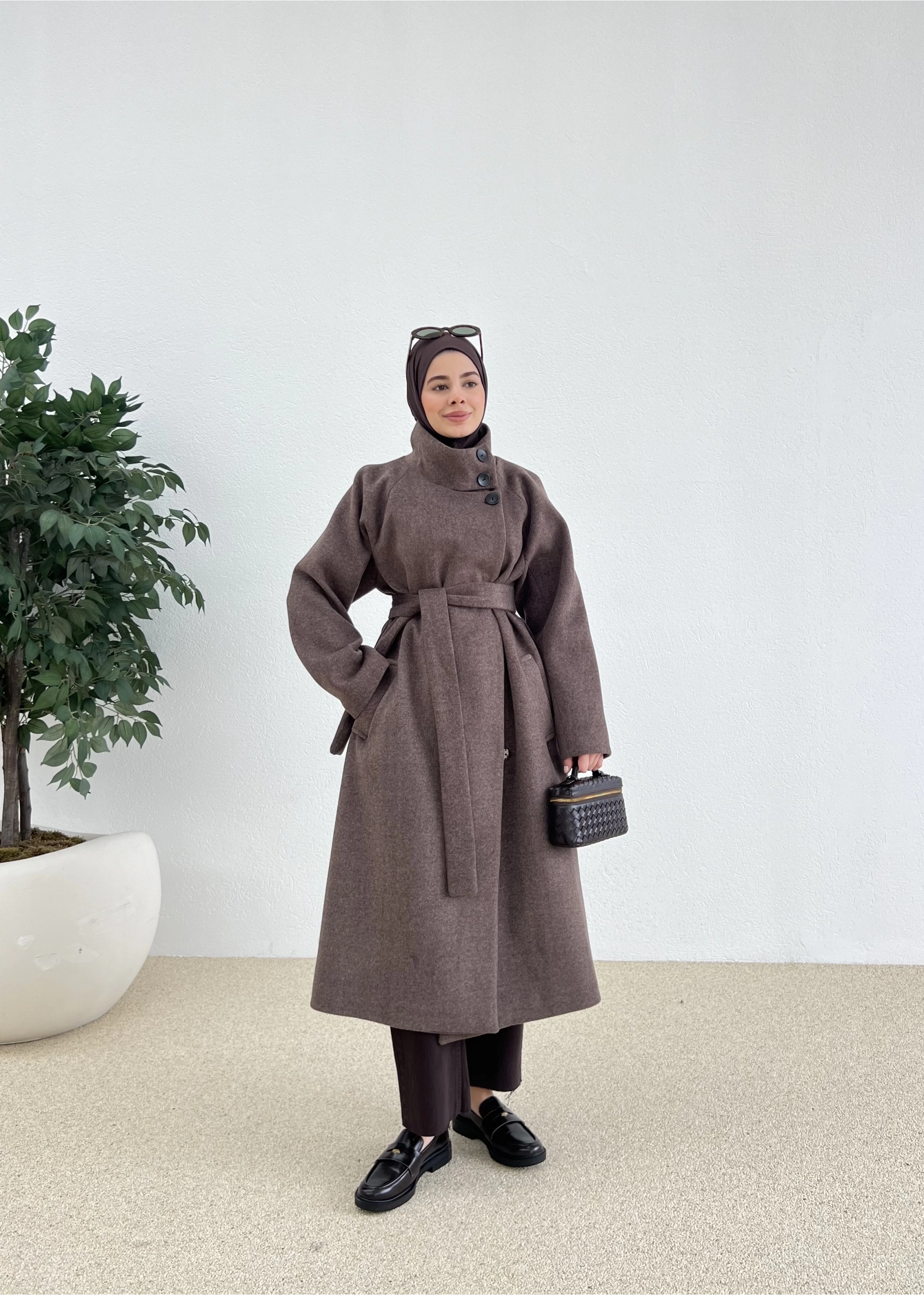 PREMİUM İTHAL KAŞE KABAN DİK YAKA kahve