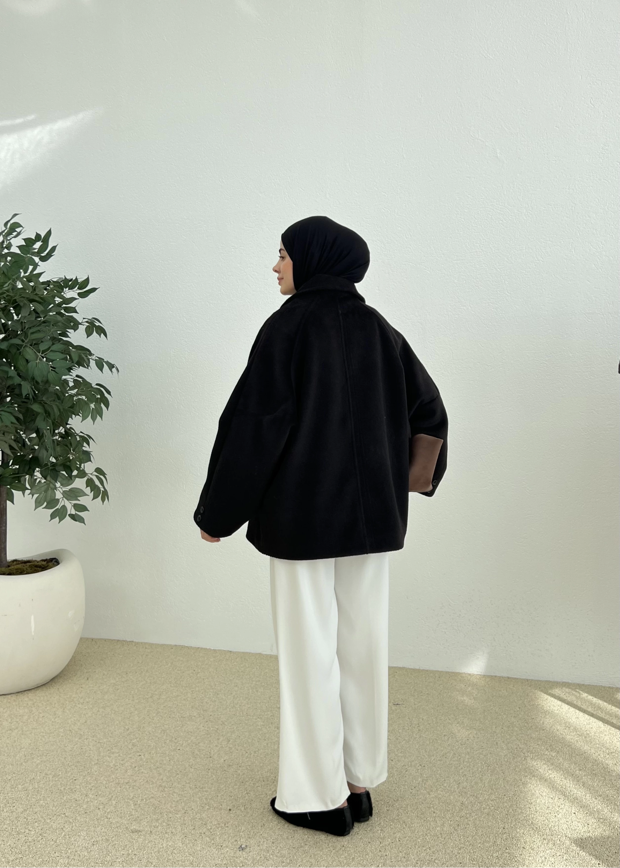 PREMİUM YÜN DOKUMA İTHAL KABAN siyah
