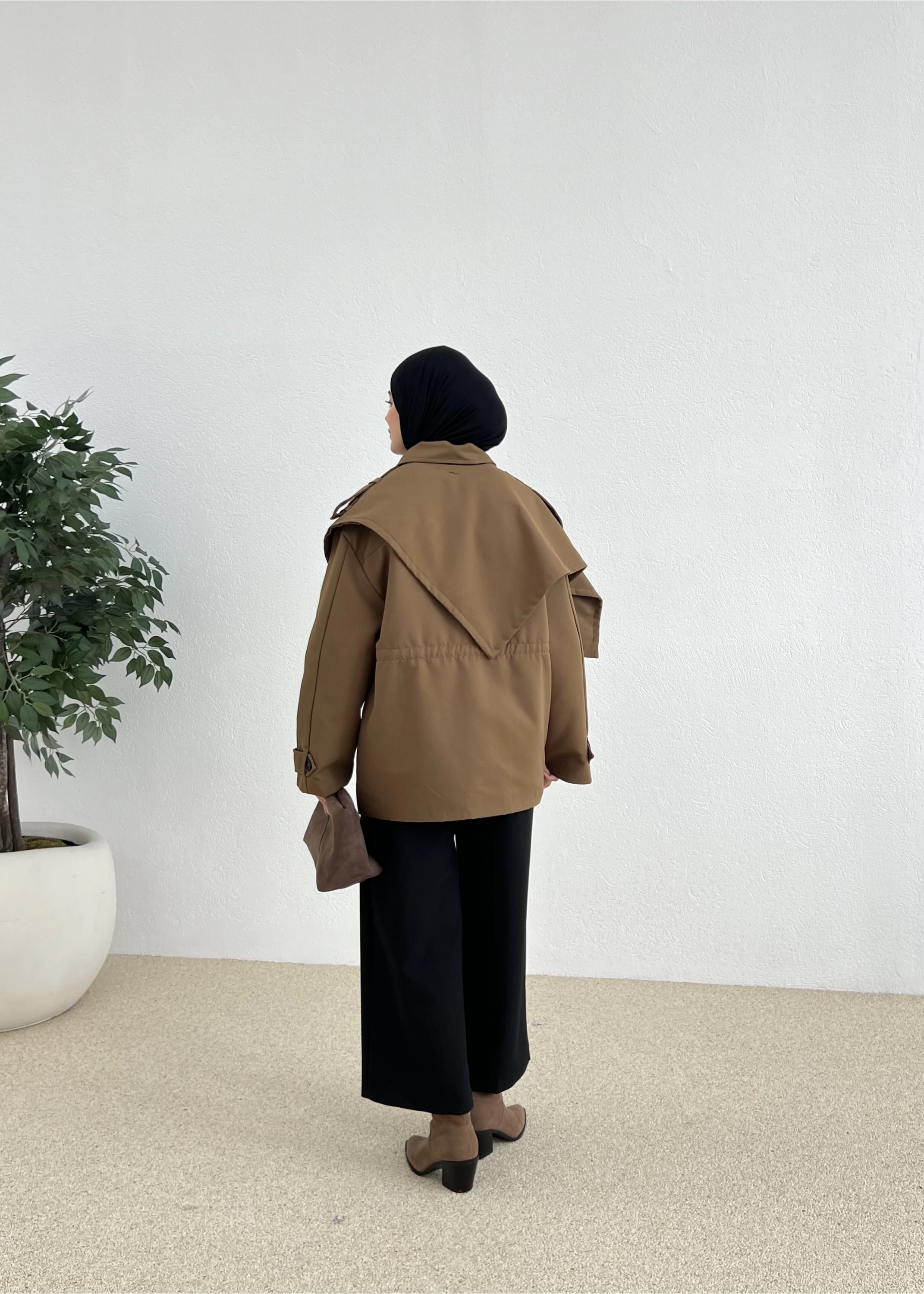 TASARIM TRENÇKOT camel