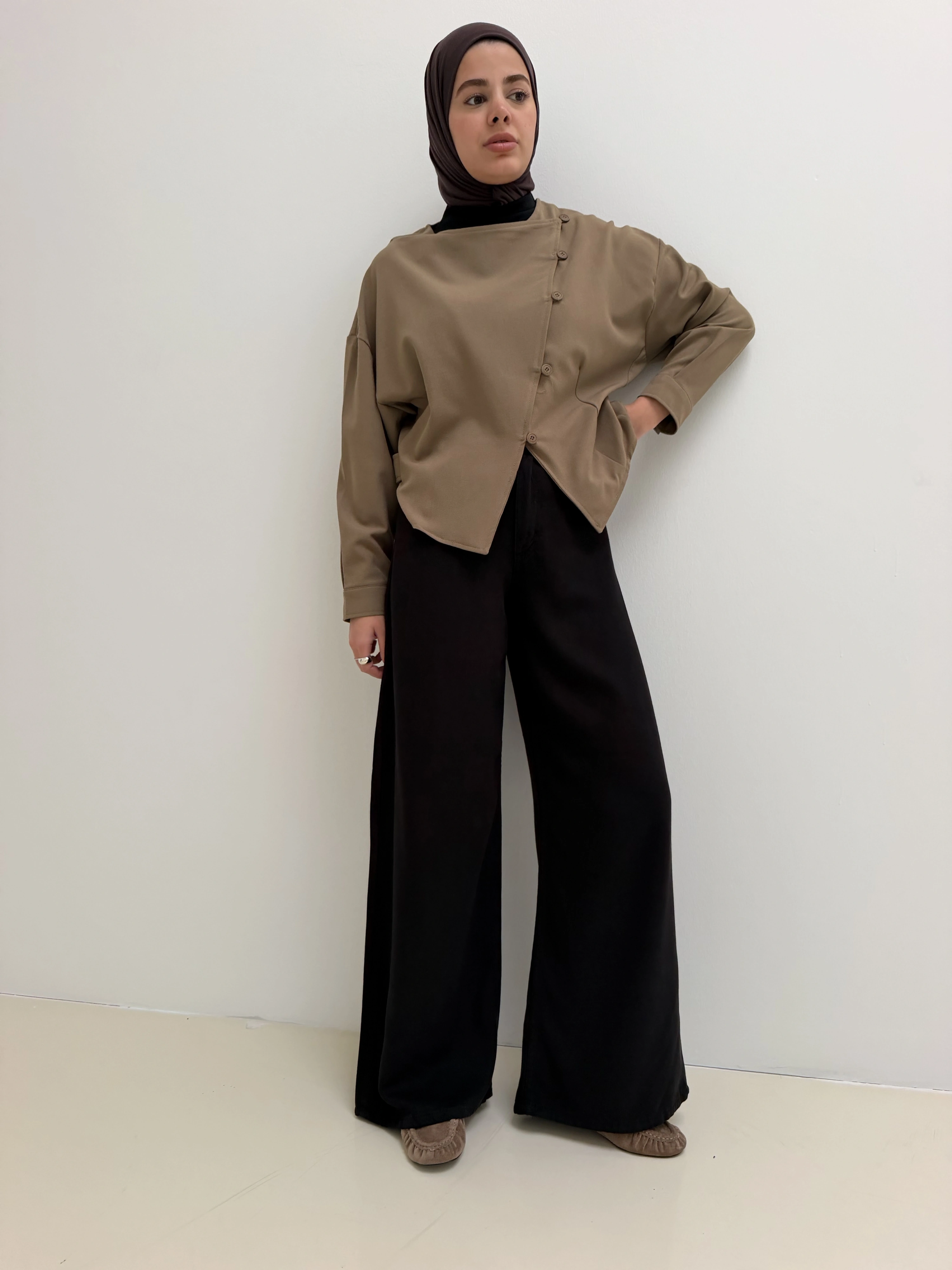 TENCEL DÖKÜMLÜ PANTOLON SİYAH
