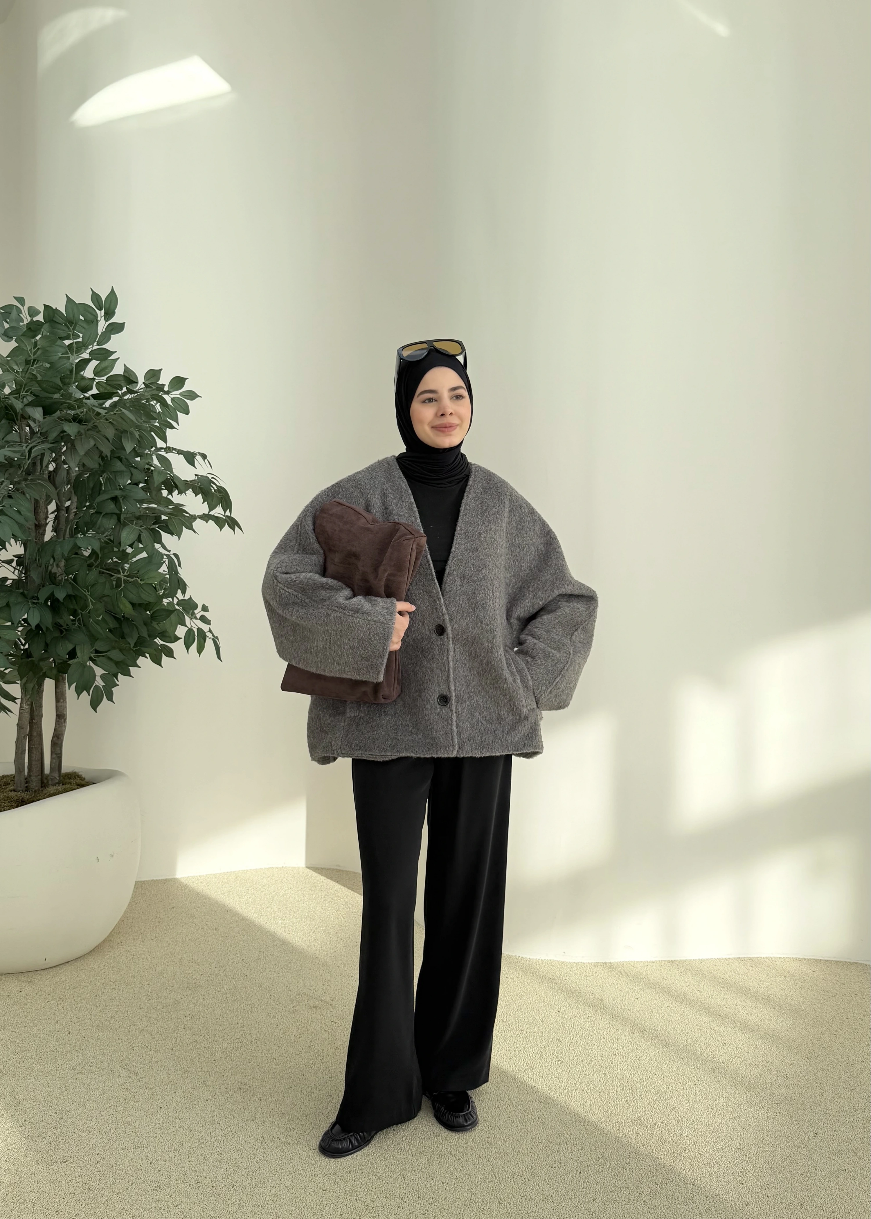 V YAKA PREMİUM KABAN ANT