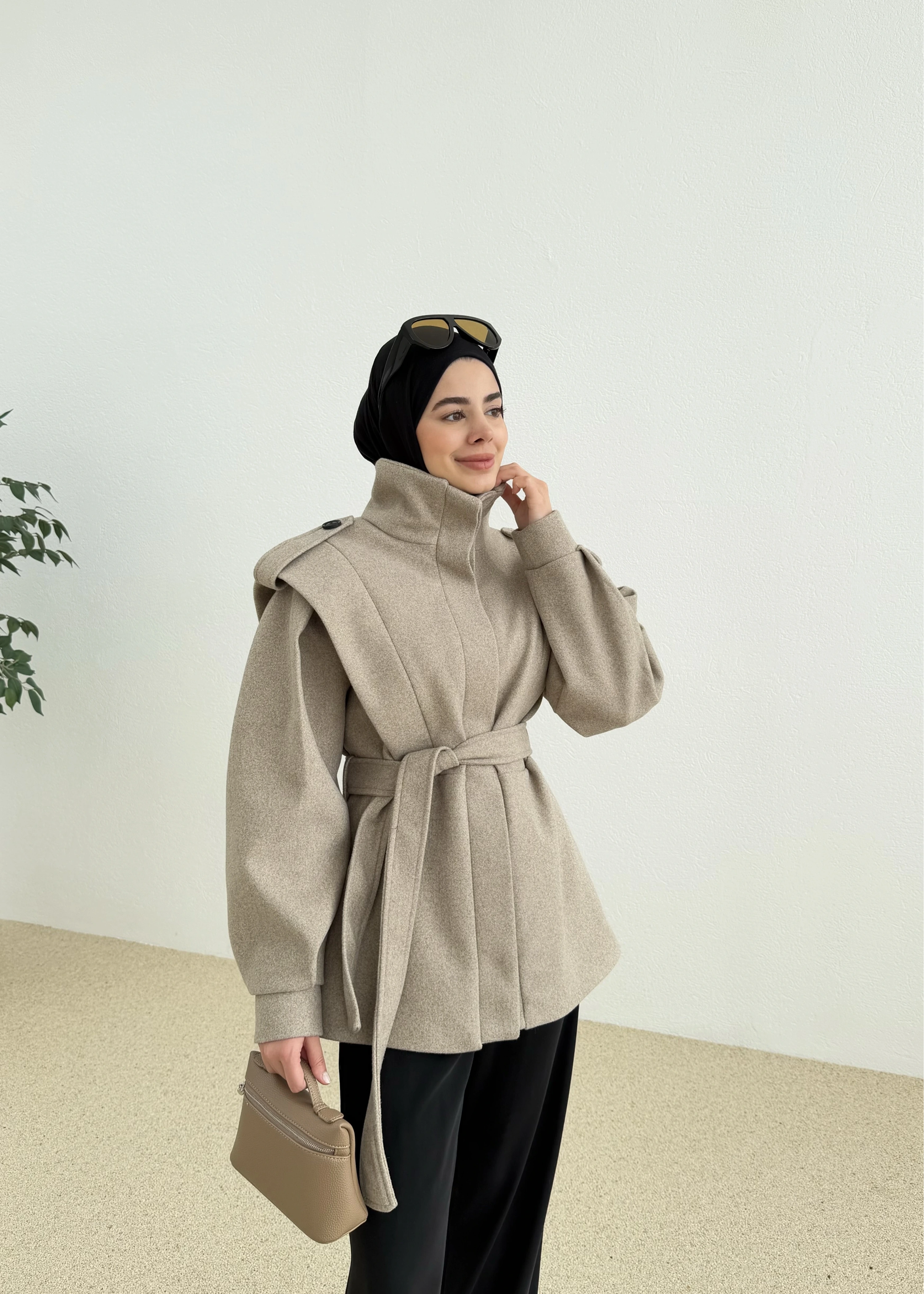 vatka detay kaban sütlü bej