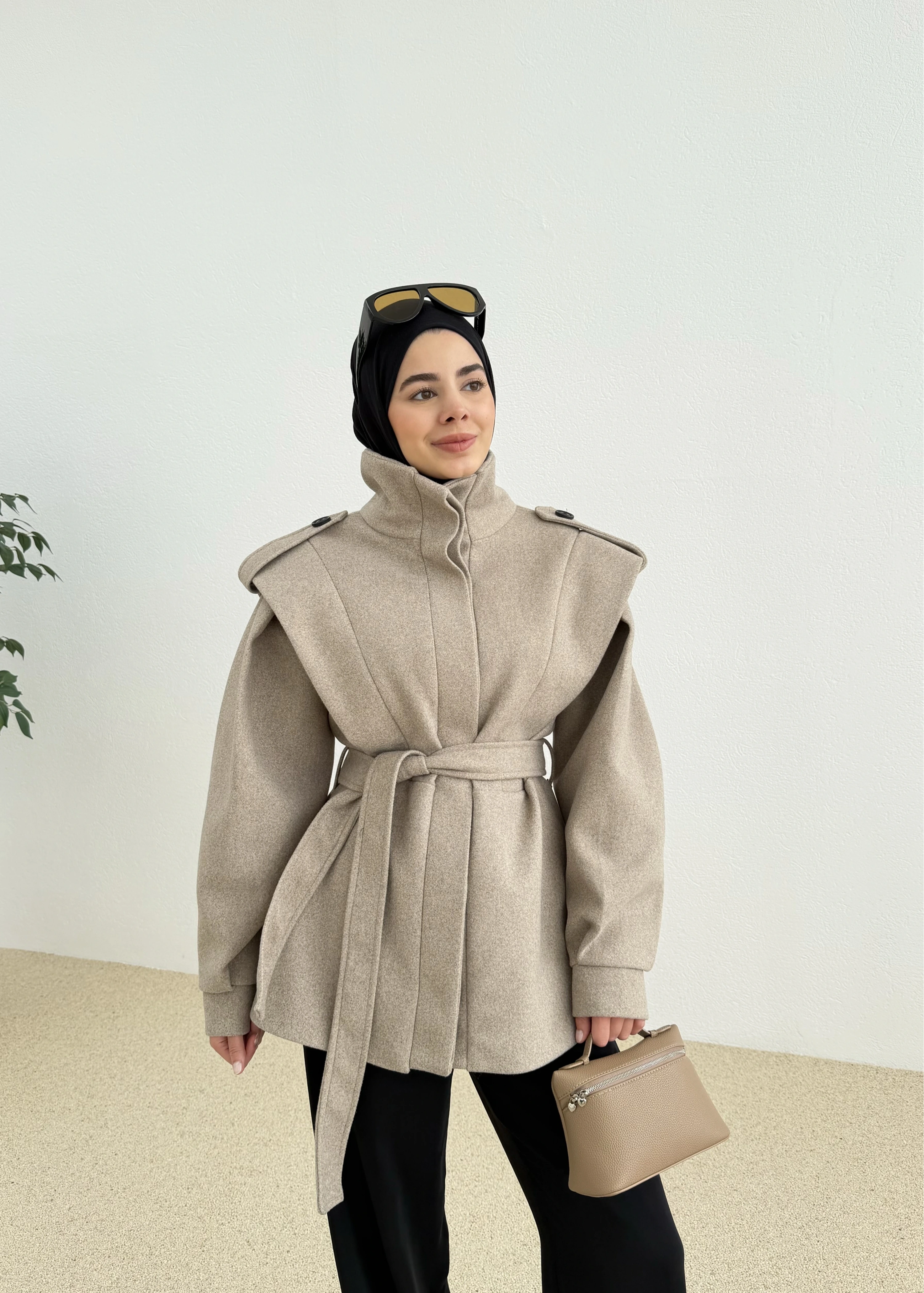 vatka detay kaban sütlü bej