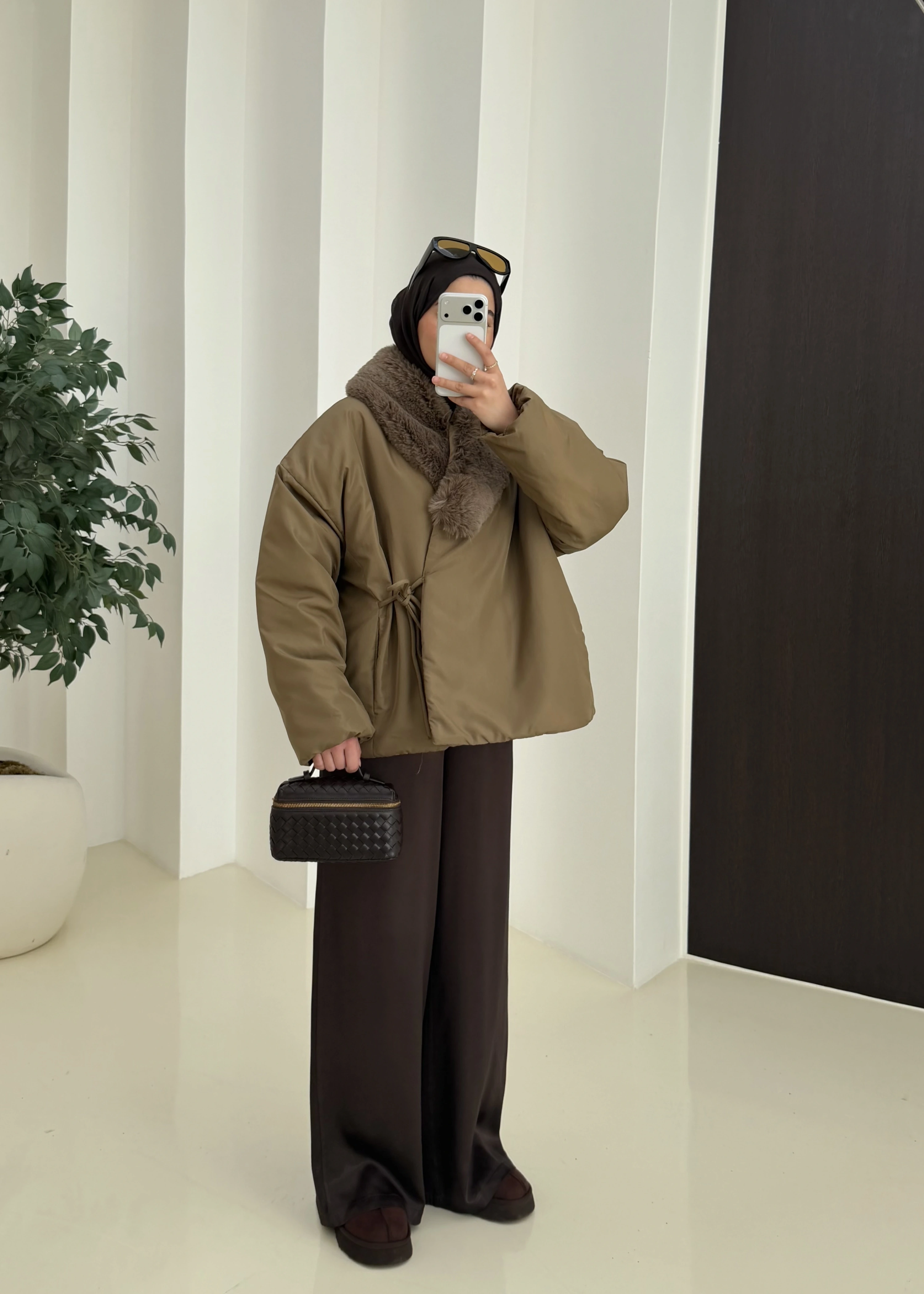 YANDAN BAĞLAMALI MONT