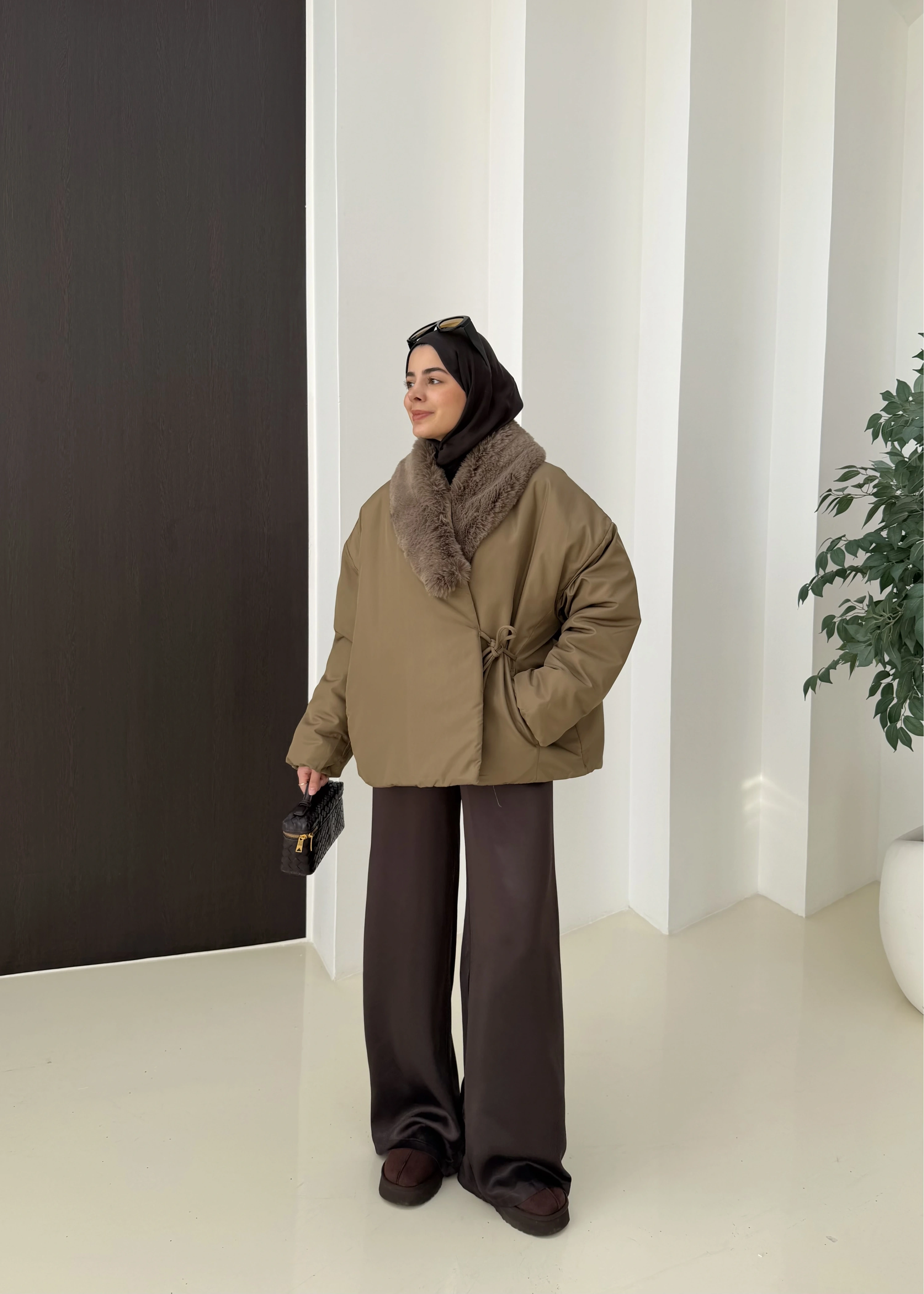 YANDAN BAĞLAMALI MONT