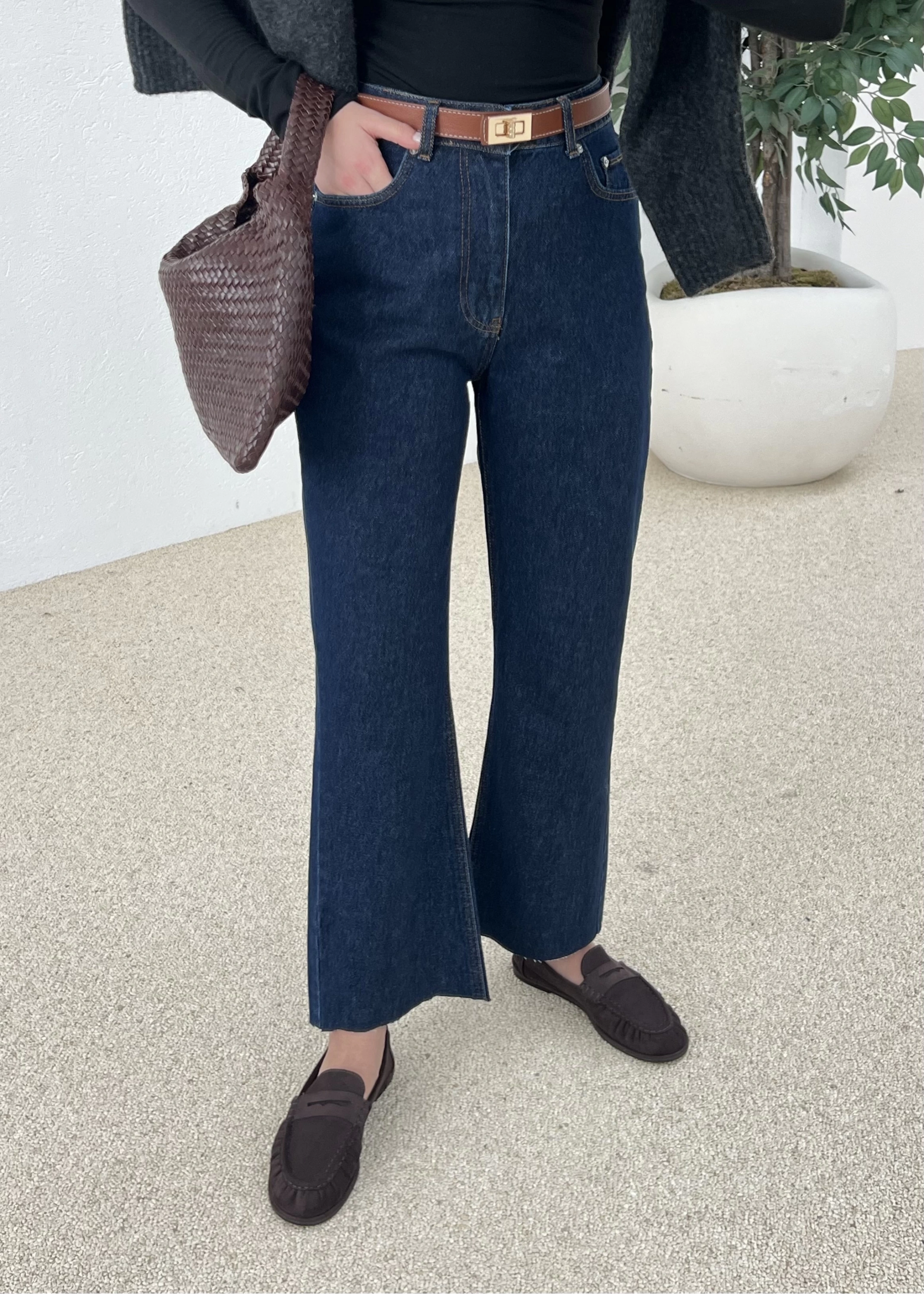 B Zara Model Ultra Yüksek Belli Kesik Düz Paça Jeans koyu lacivert